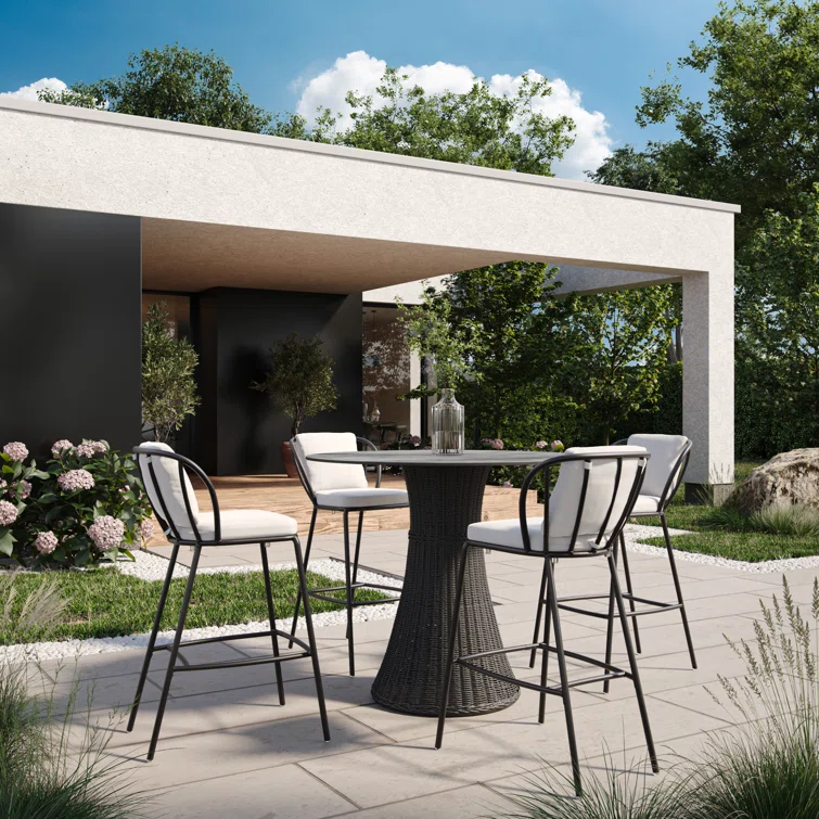 Tulle 4 - Person Round Outdoor Dining Set with Cushions