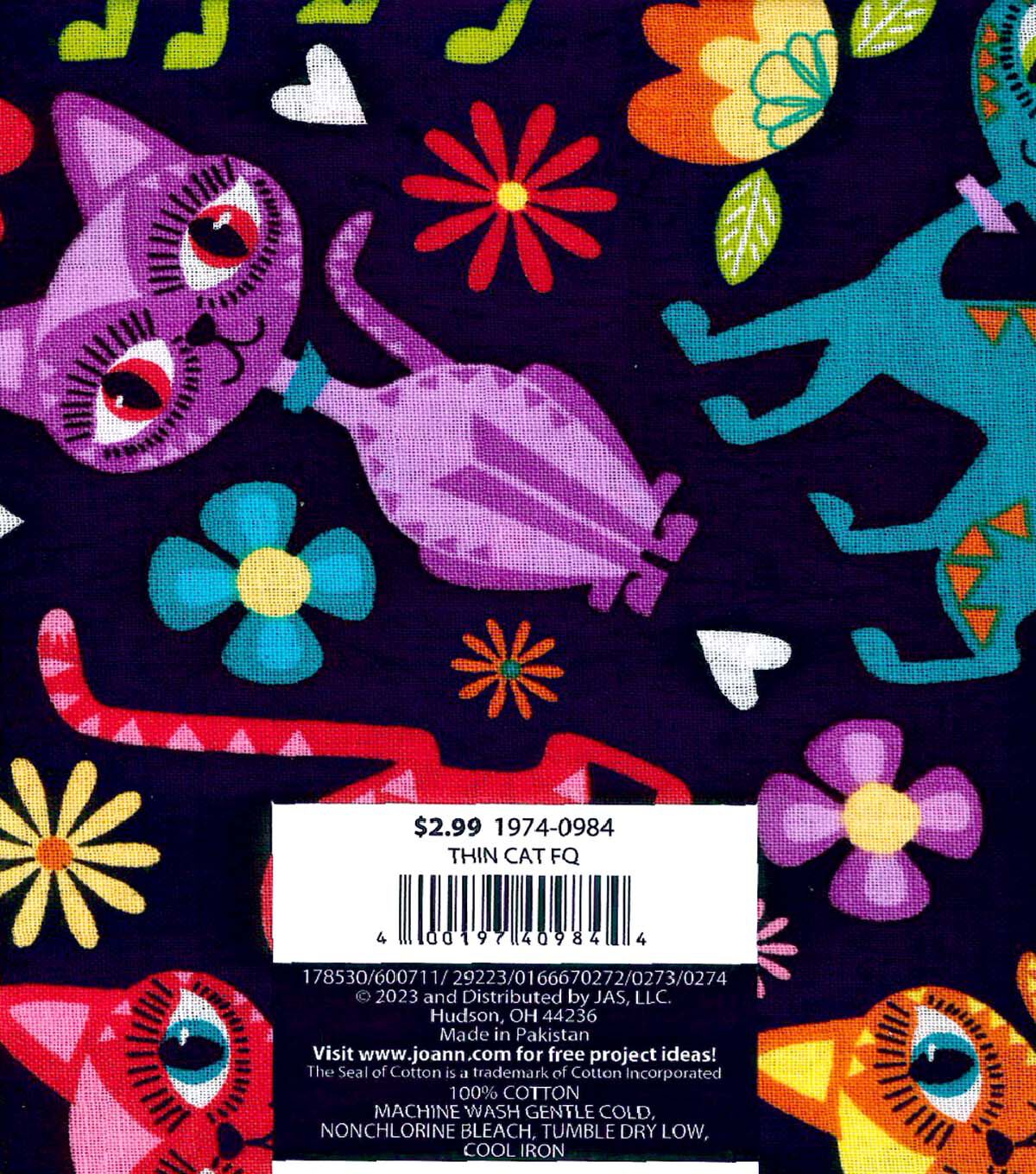 18 x 21 Cats on Black Novelty Cotton Fabric Quarter 1pc