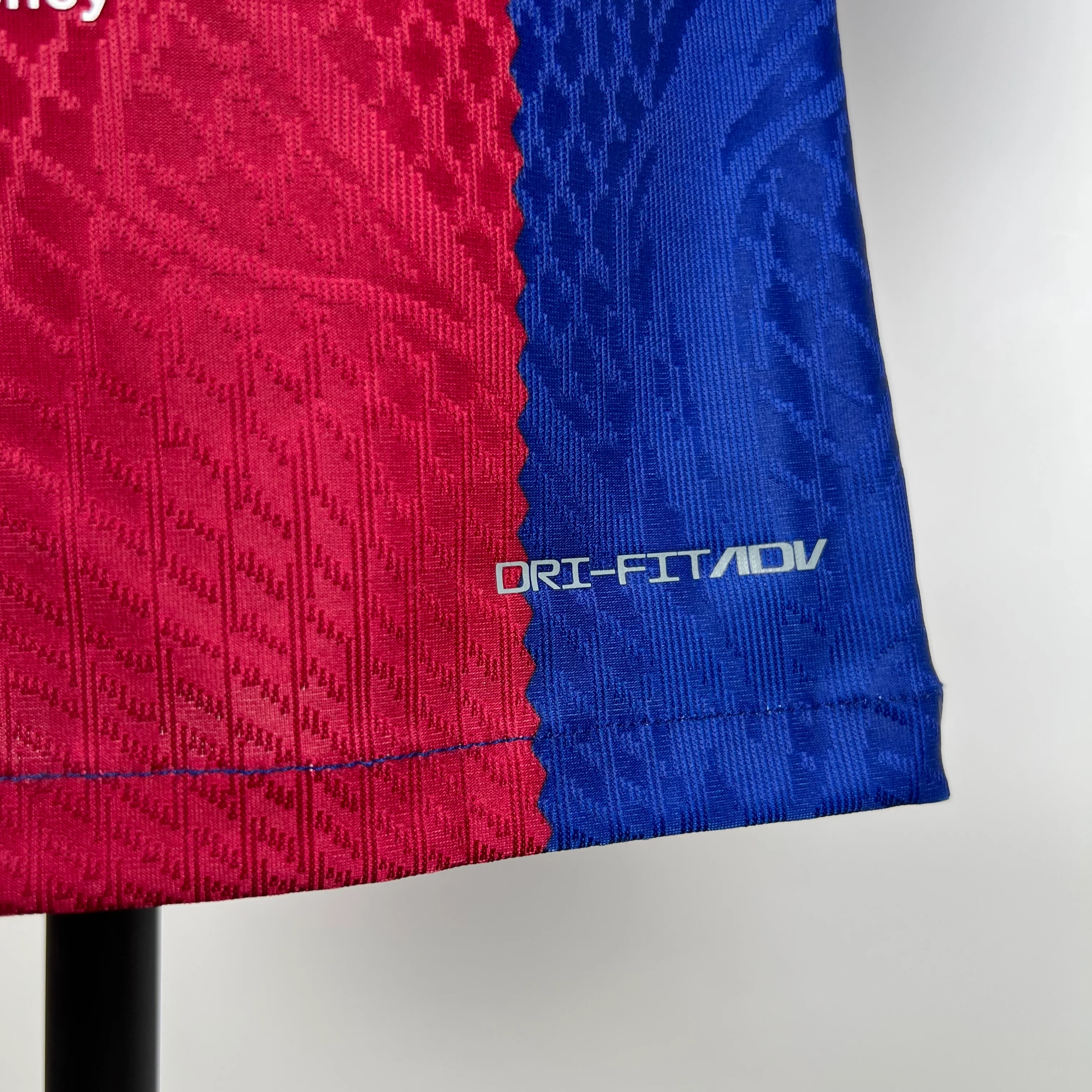 CAMISA VERSO PLAYER BARCELONA 23/24 PRINCIPAL