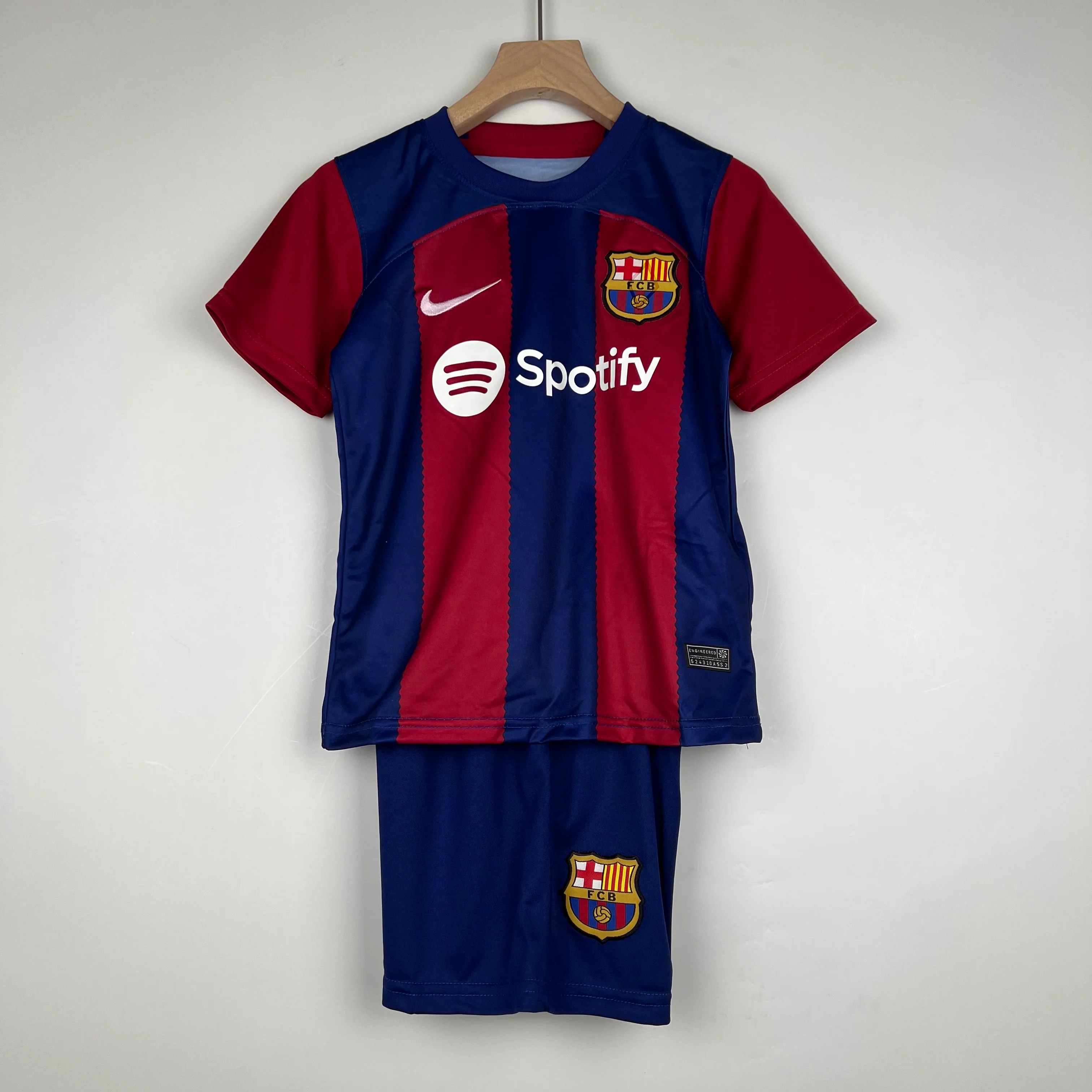KIT INFANTIL DO BARCELONA 23/24 PRINCIPAL