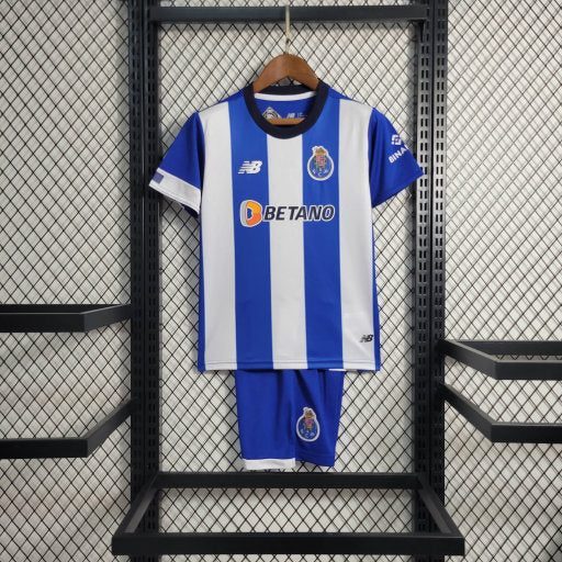 KIT INFANTIL DO PORTO 23/24 PRINCIPAL