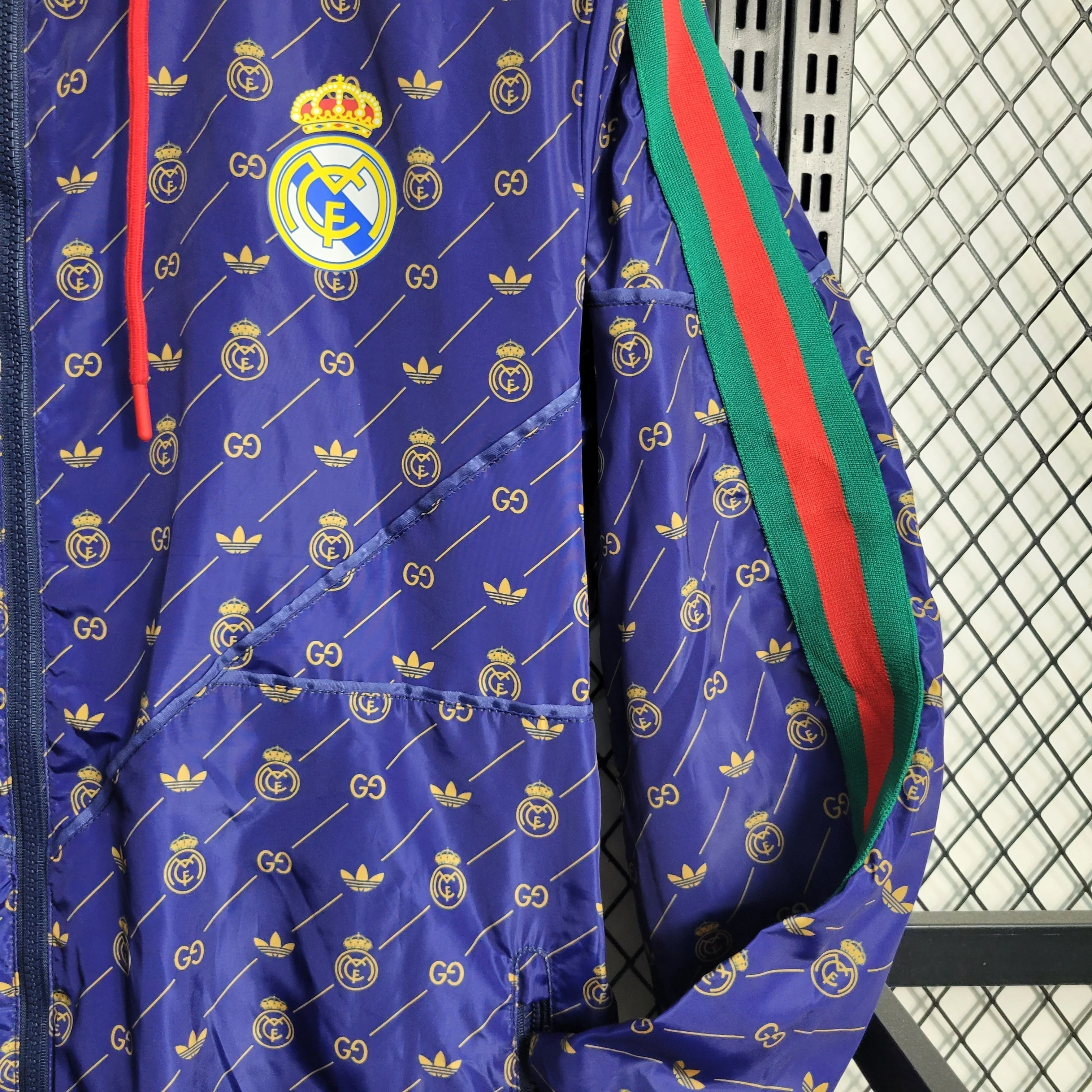 Jaqueta Corta Vento Real Madrid