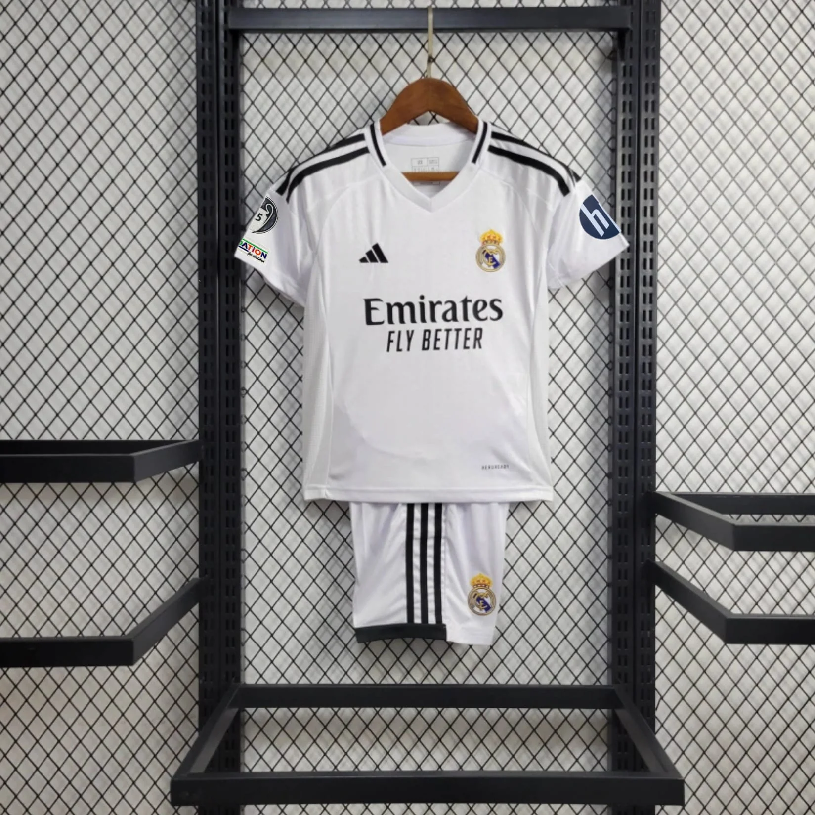 KIT INFANTIL DO REAL MADRID 24/25 PRINCIPAL