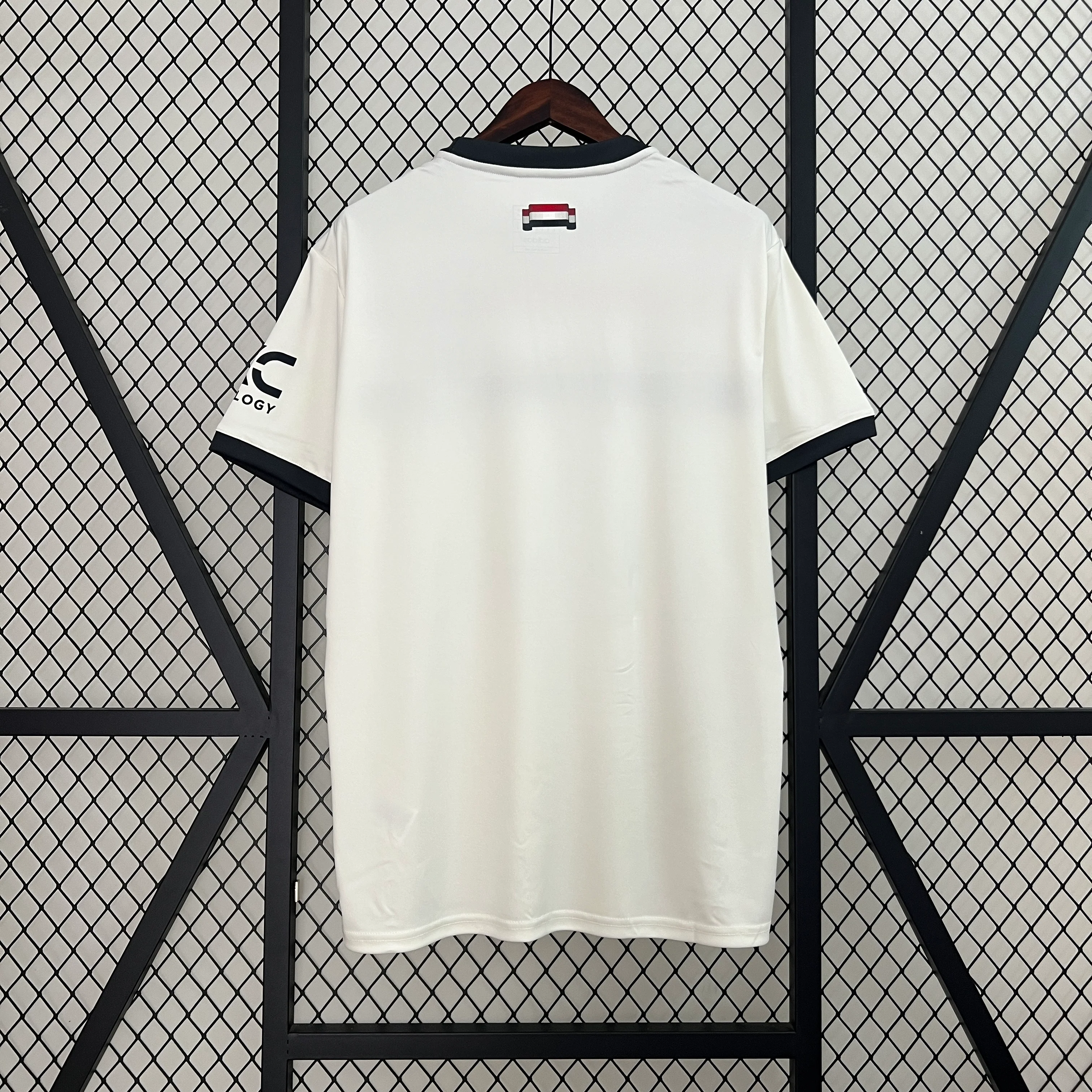 CAMISA DO MANCHESTER UNITED 24/25 TERCEIRO EQUIPAMENTO