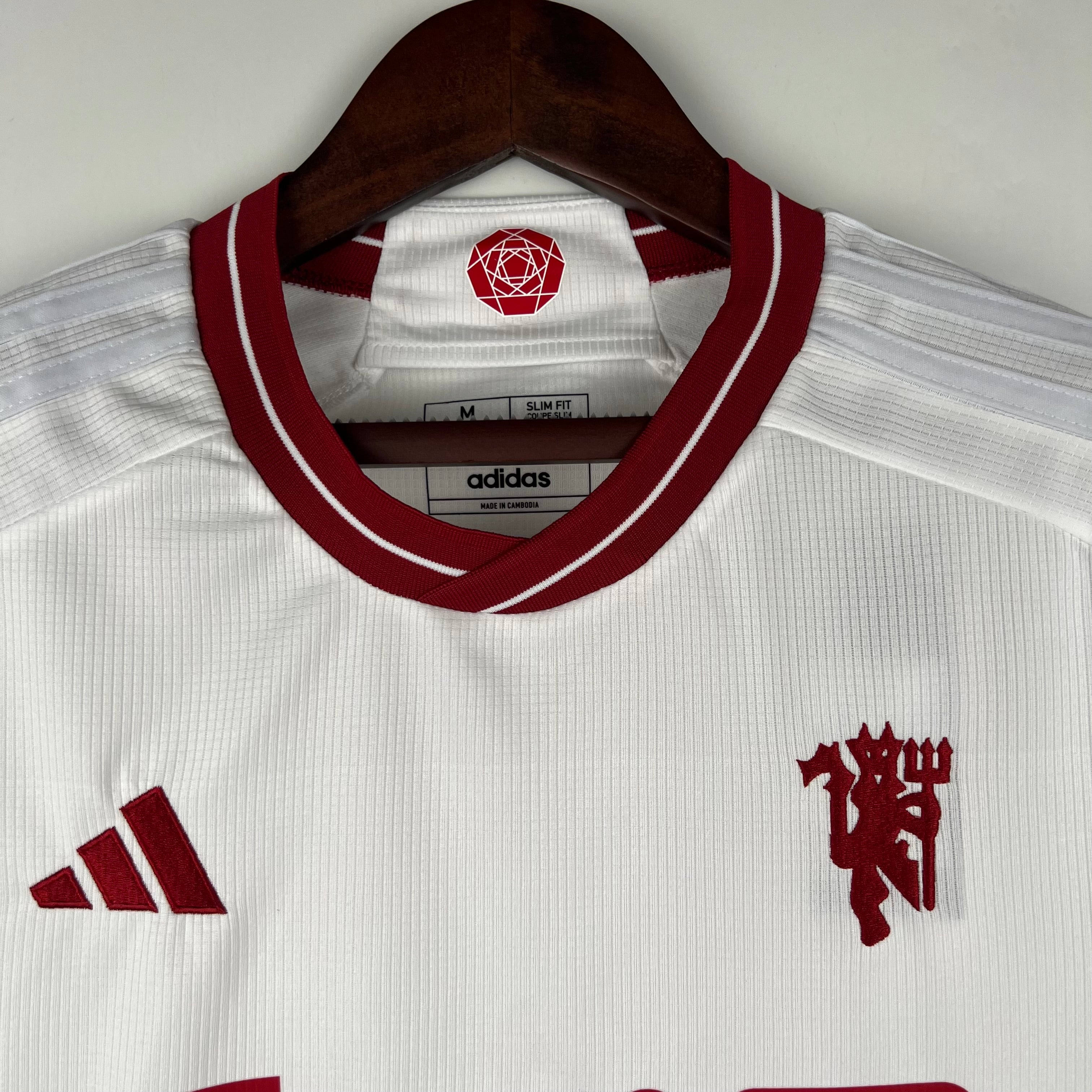 CAMISA DO MANCHESTER UNITED 23/24 TERCEIRO EQUIPAMENTO