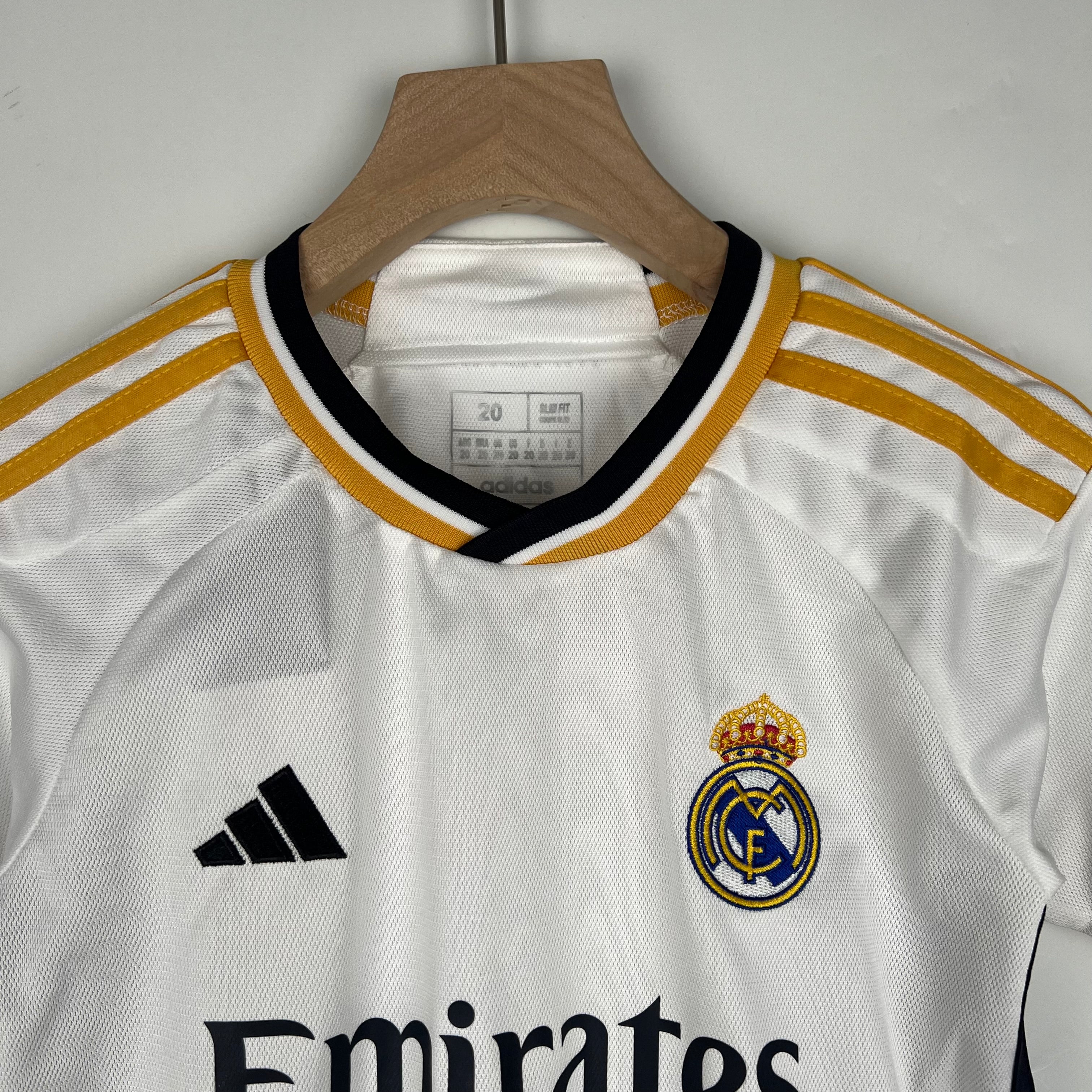 KIT INFANTIL DO REAL MADRID 23/24 PRINCIPAL