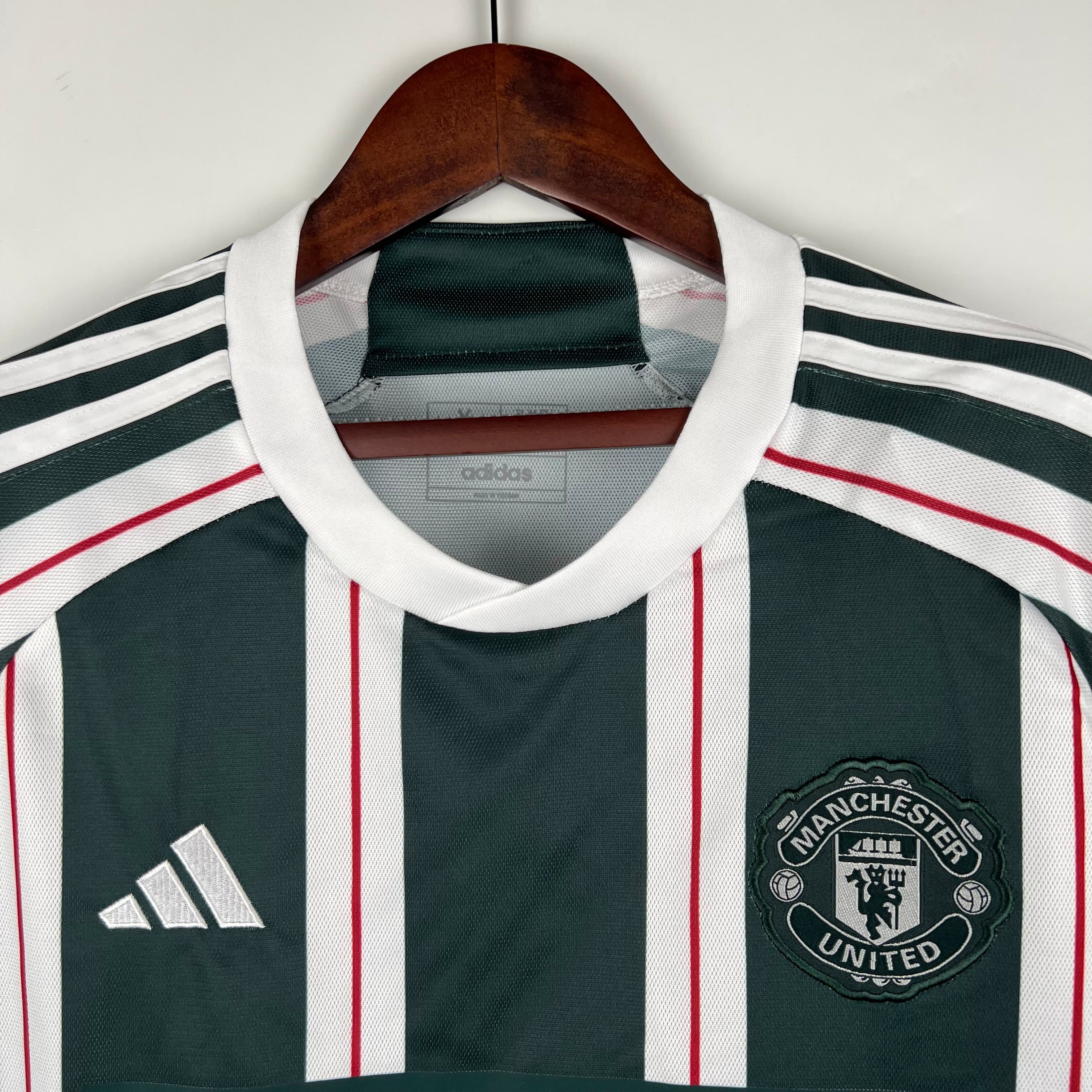 CAMISA DO MANCHESTER UNITED 23/24 ALTERNATIVA