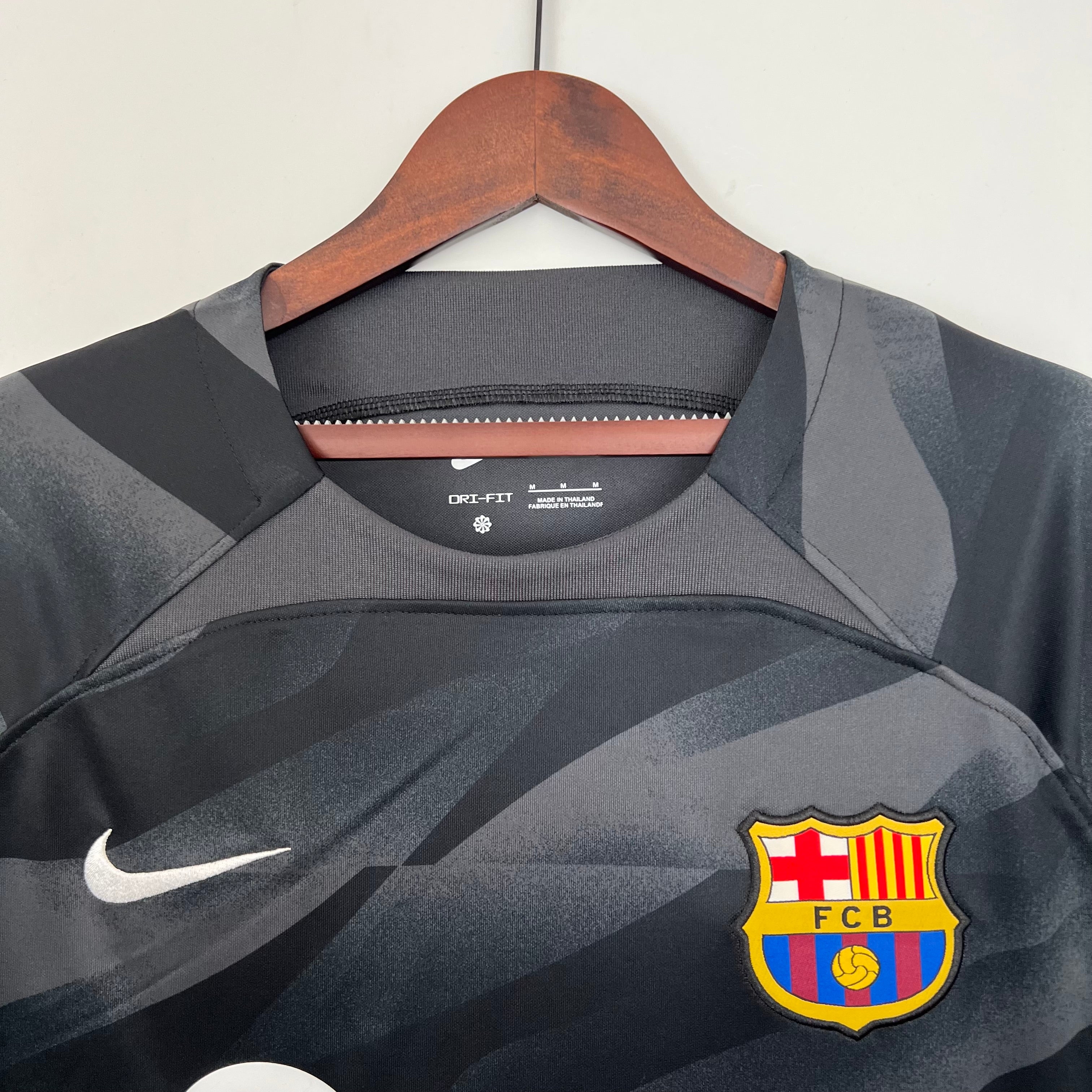 CAMISA DO BARCELONA GOLEIRO 23/24