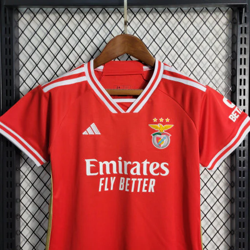 KIT INFANTIL DO BENFICA 23/24 PRINCIPAL
