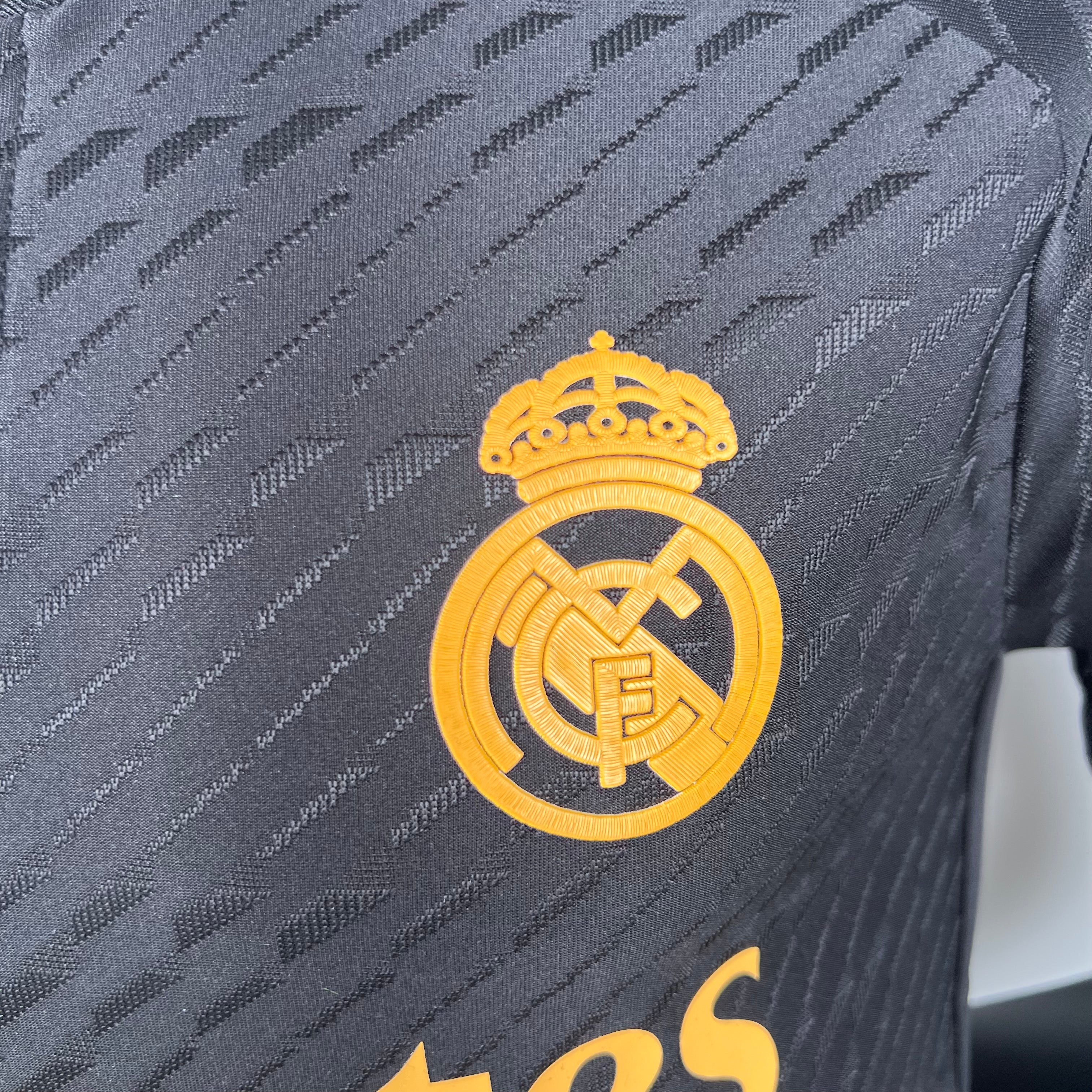 CAMISOLA VERSO PLAYER REAL MADRID 23/24 TERCEIRO EQUIPAMENTO