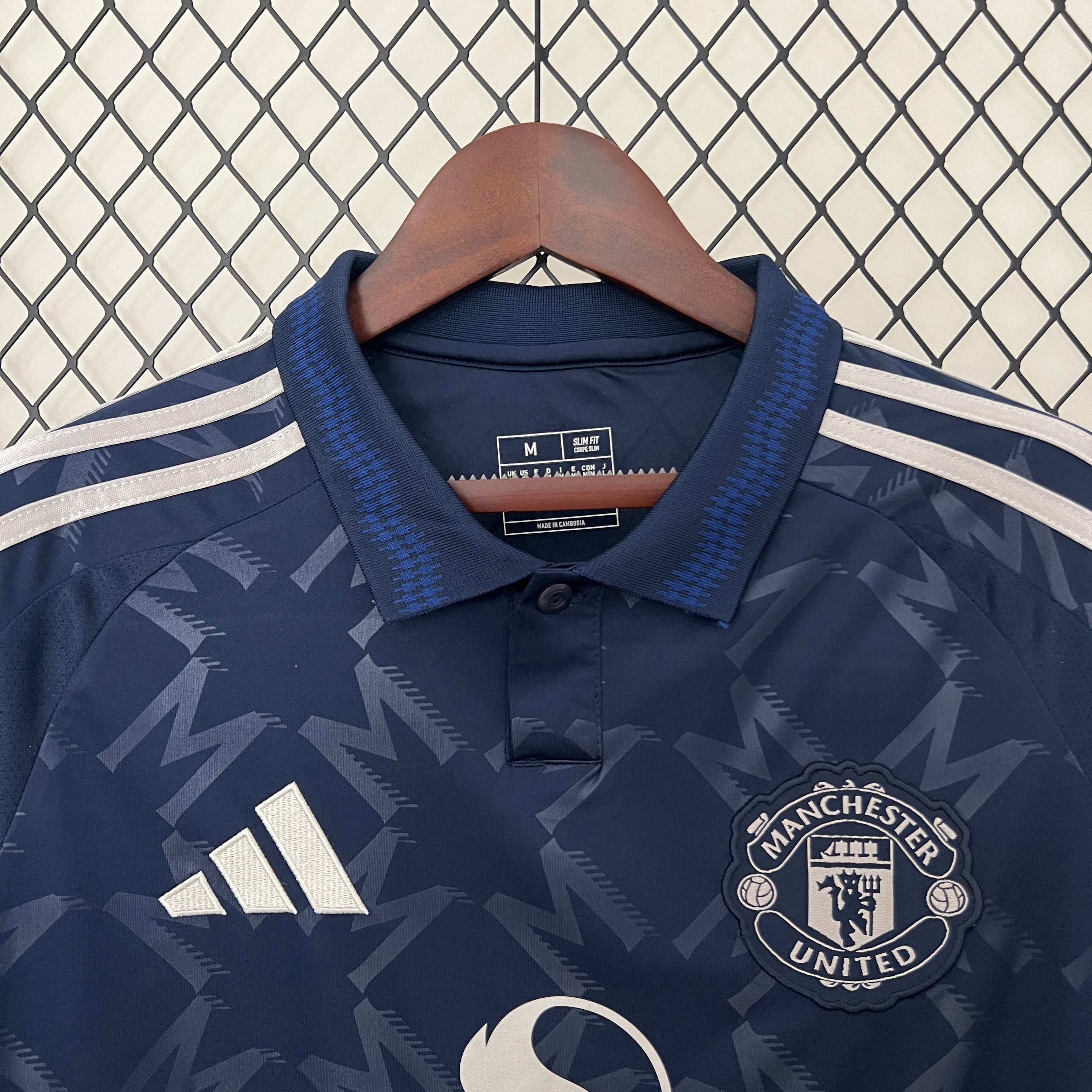 CAMISA DO MANCHESTER UNITED 24/25 ALTERNATIVO