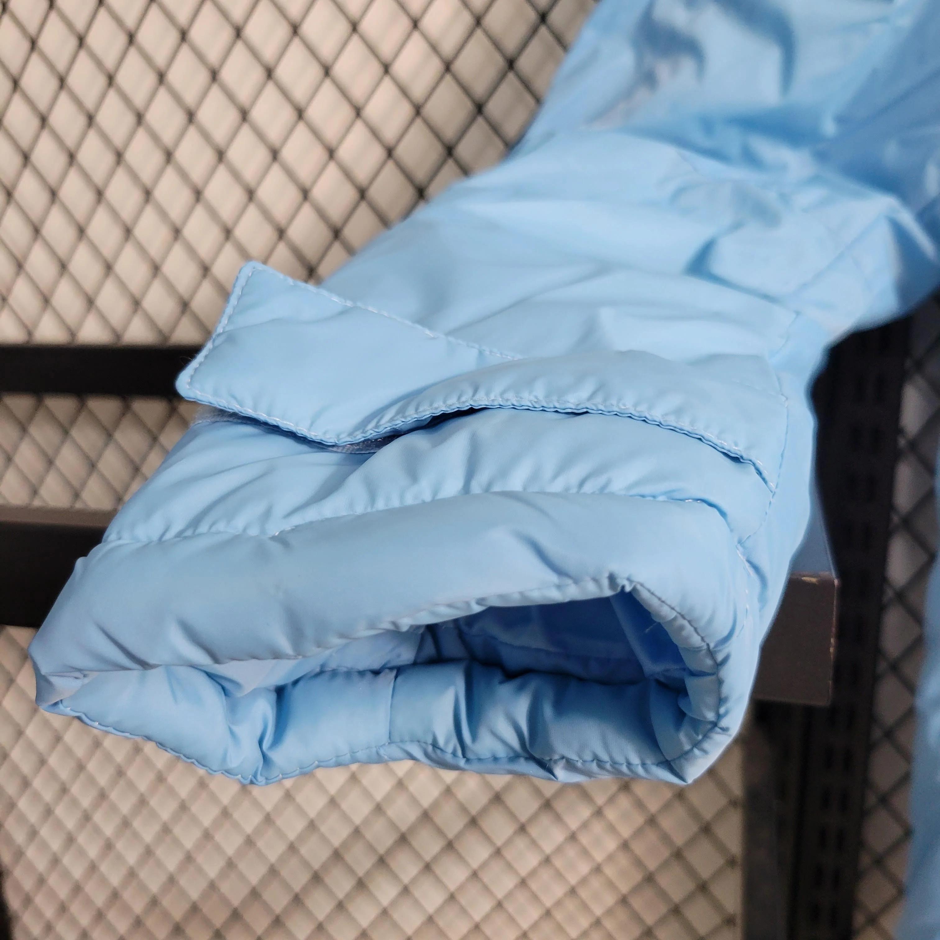 CASACO COM CAPUZ  DO PALMEIRAS