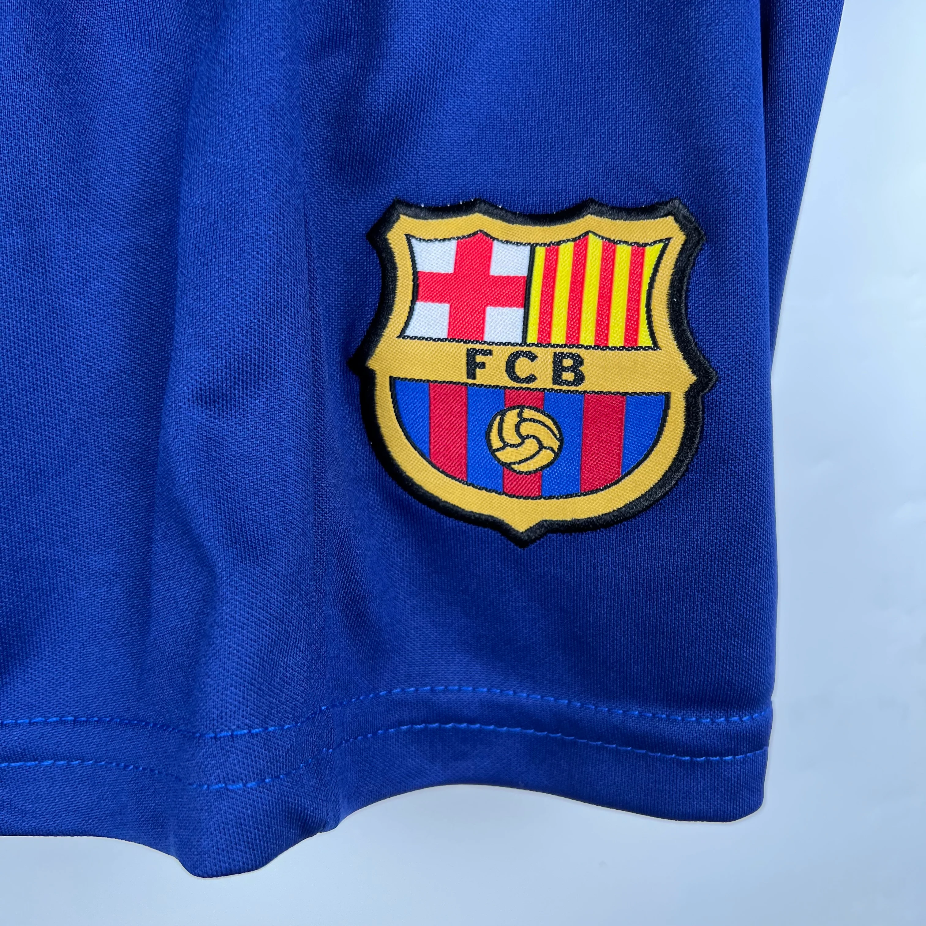 KIT INFANTIL DO BARCELONA 23/24 PRINCIPAL