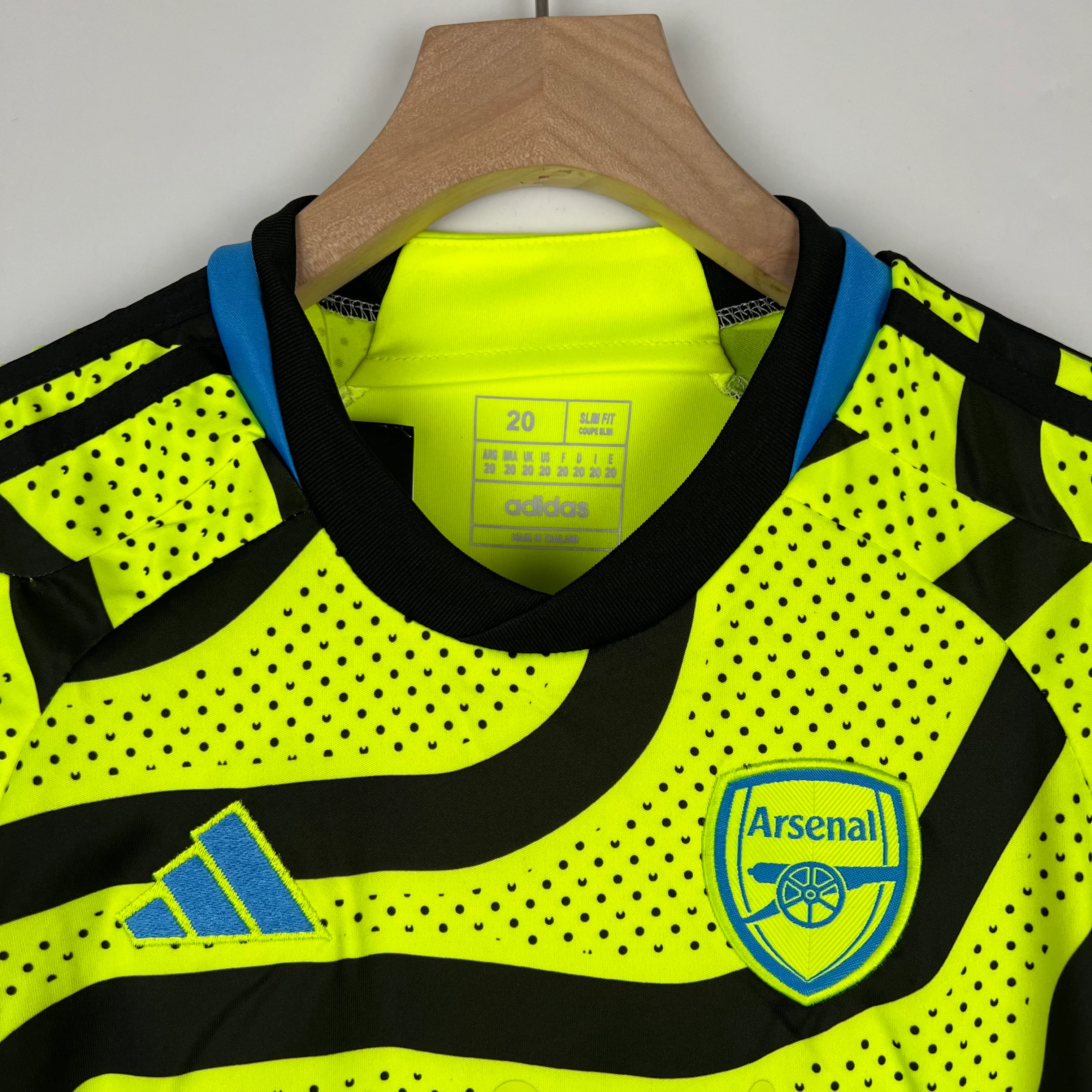 KIT INFANTIL DO ARSENAL 23/24 ALTERNATIVO