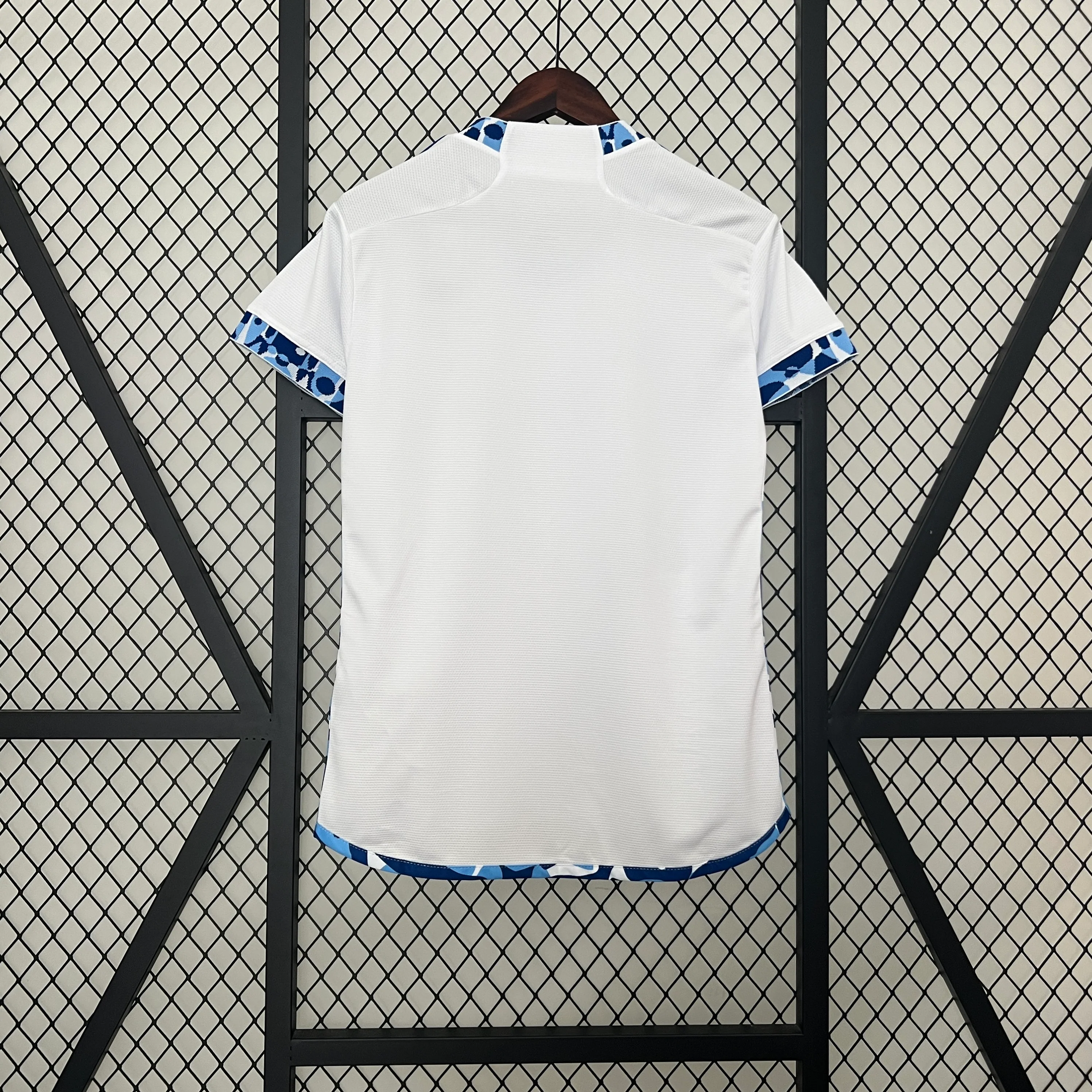 CAMISOLA FEMININA DO CRUZEIRO 24/25 BRANCO