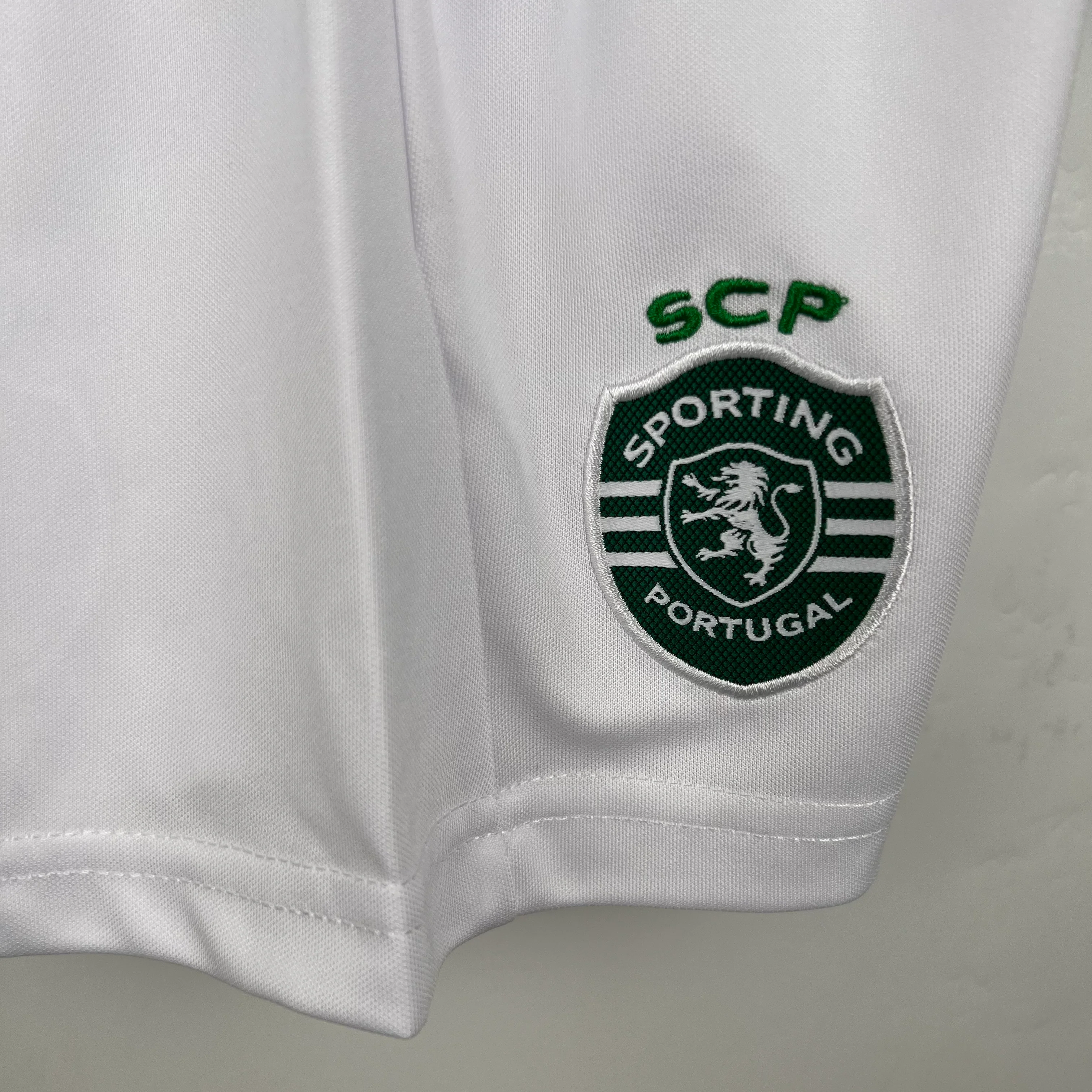 KIT INFANTIL DO SPORTING 23/24 ALTERNATIVA