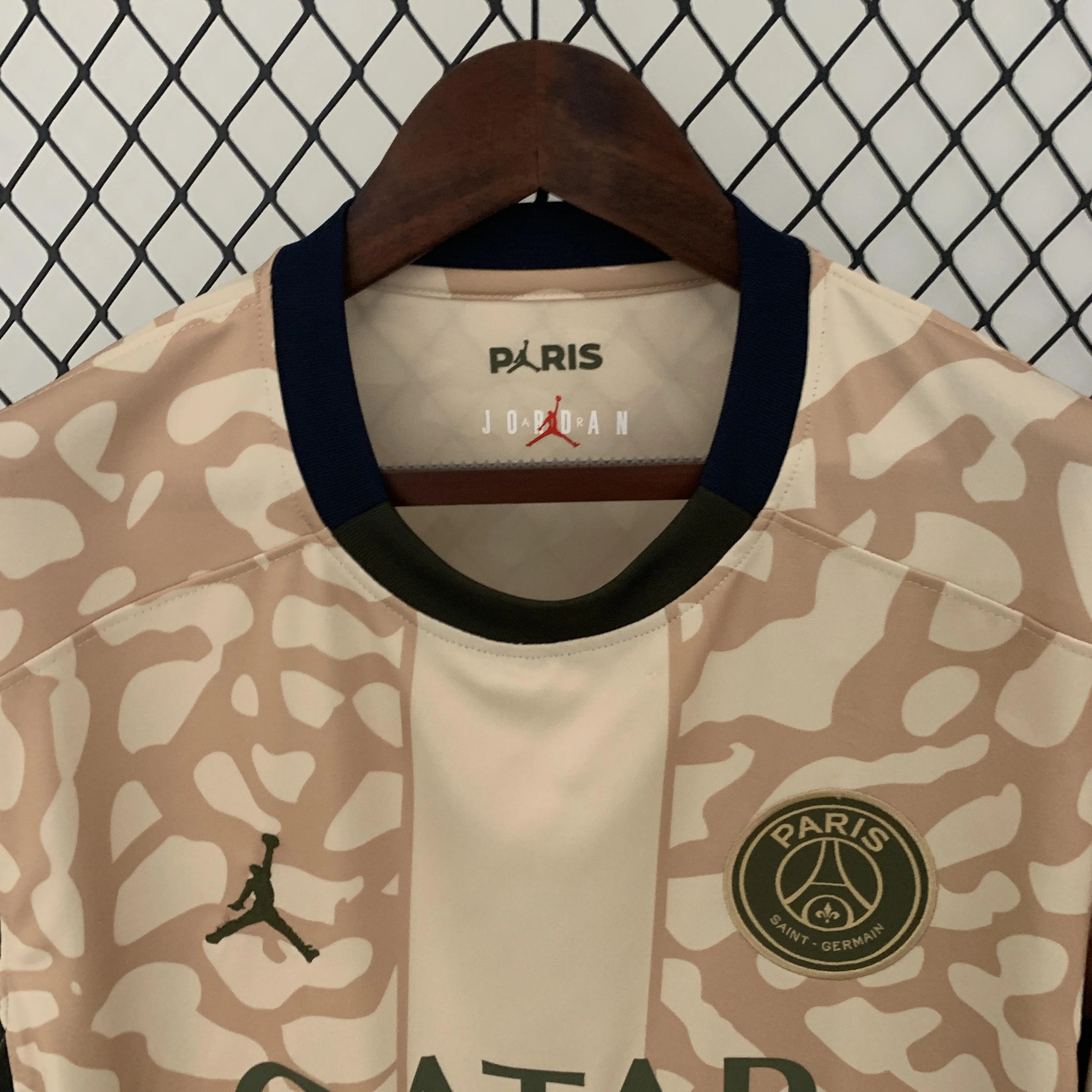 CAMISA DO PARIS SAINT-GERMAIN 23/24 QUARTO EQUIPAMENTO