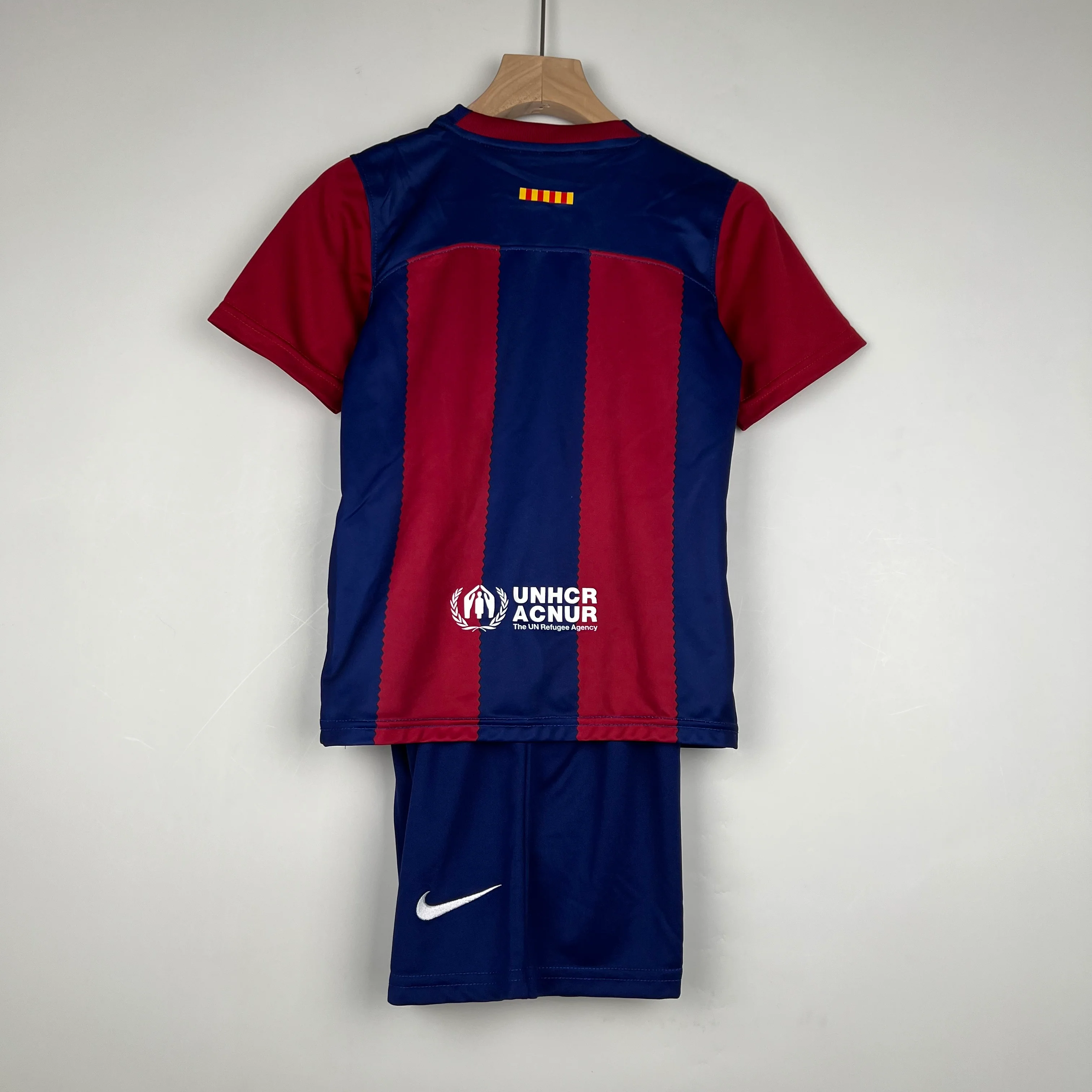KIT INFANTIL DO BARCELONA 23/24 PRINCIPAL
