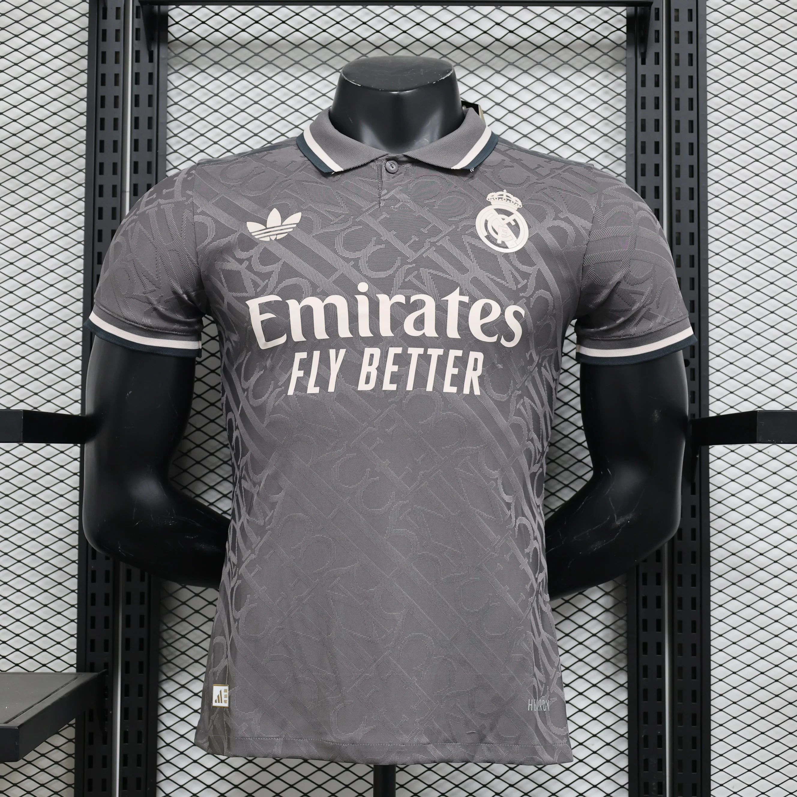 CAMISOLA VERSO PLAYER REAL MADRID 24/25 TERCEIRO EQUIPAMENTO