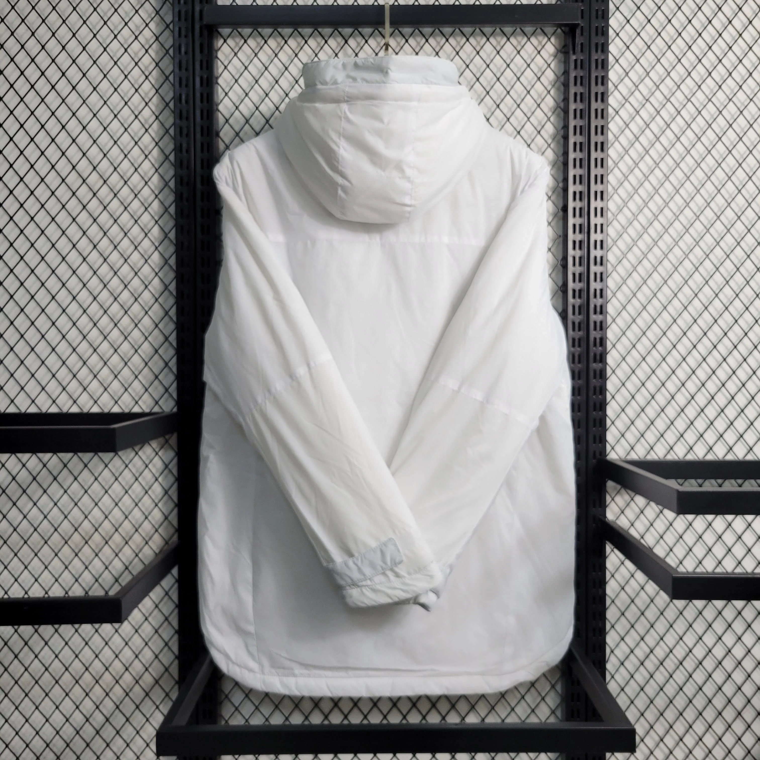 CASACO COM CAPUZ  DO PALMEIRAS