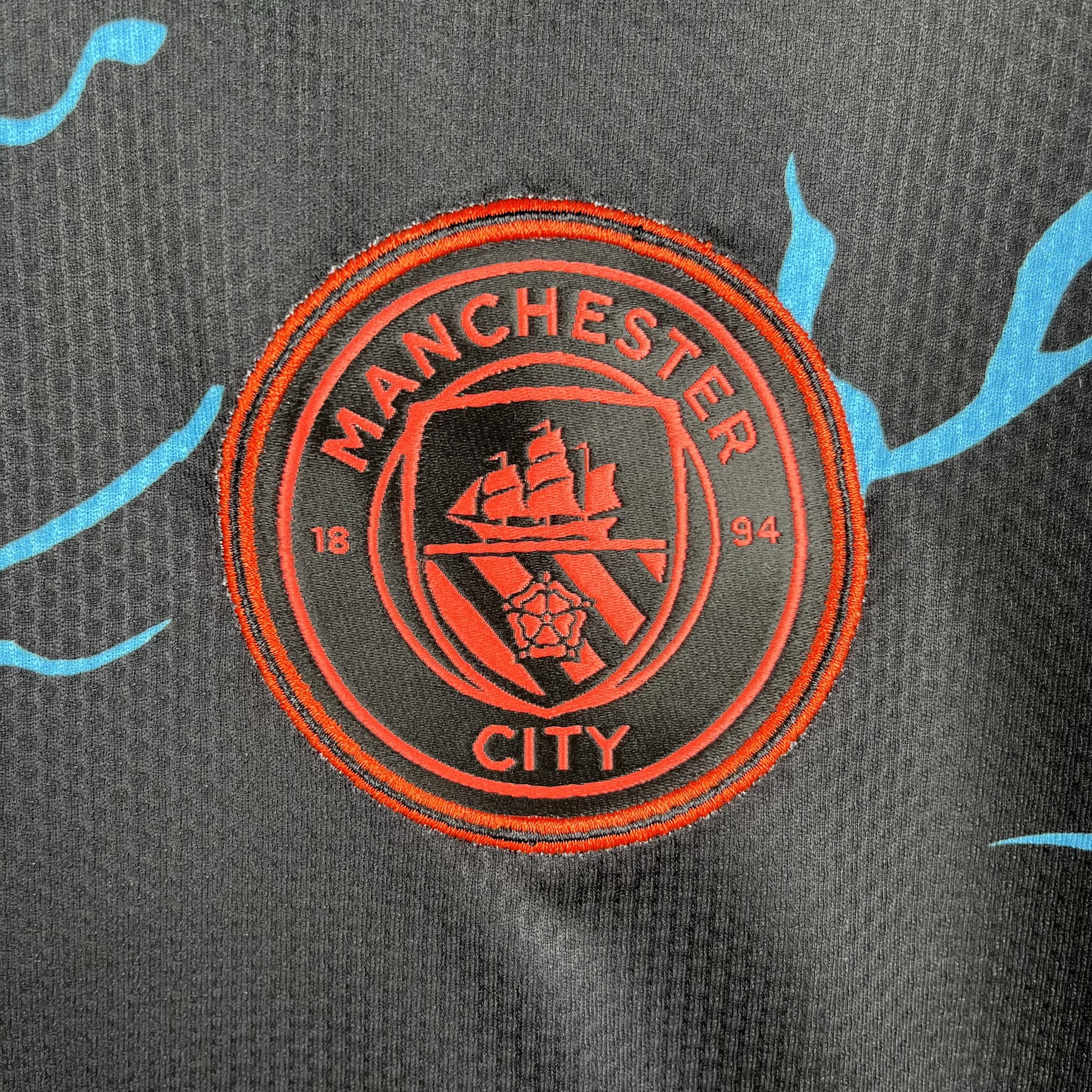 CAMISA DO MANCHESTER CITY 23/24 TERCEIRO EQUIPAMENTO