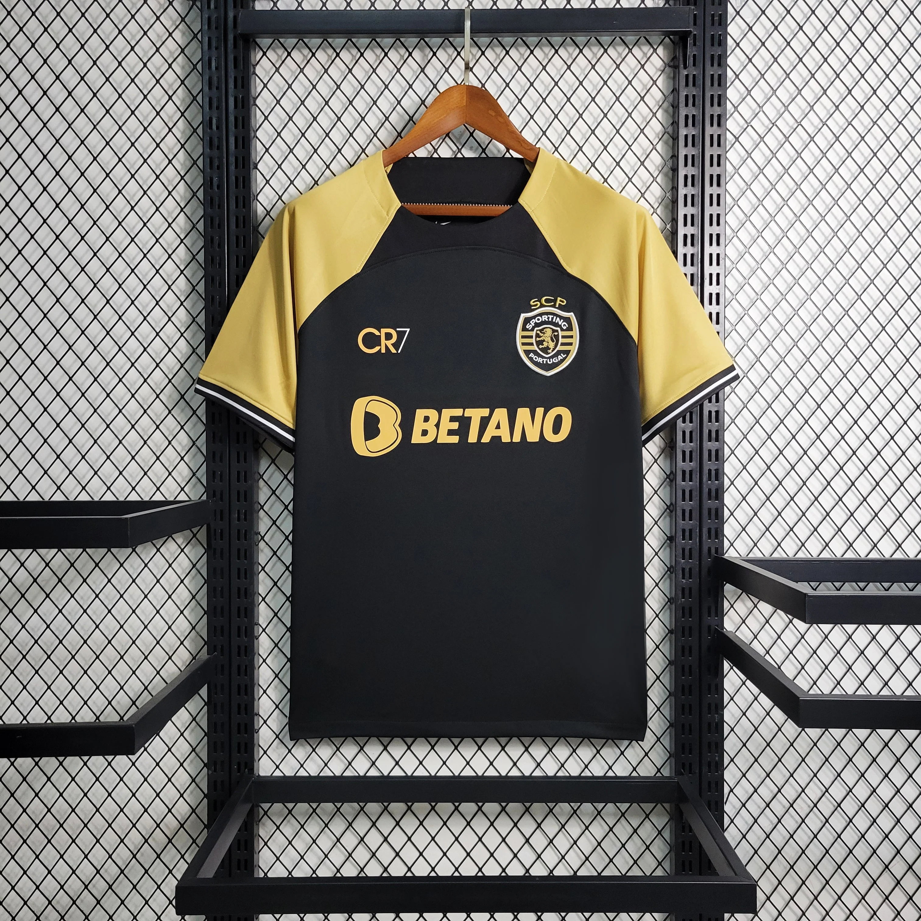 CAMISOLA DO SPORTING 23/24 HOMENAGEM CR7