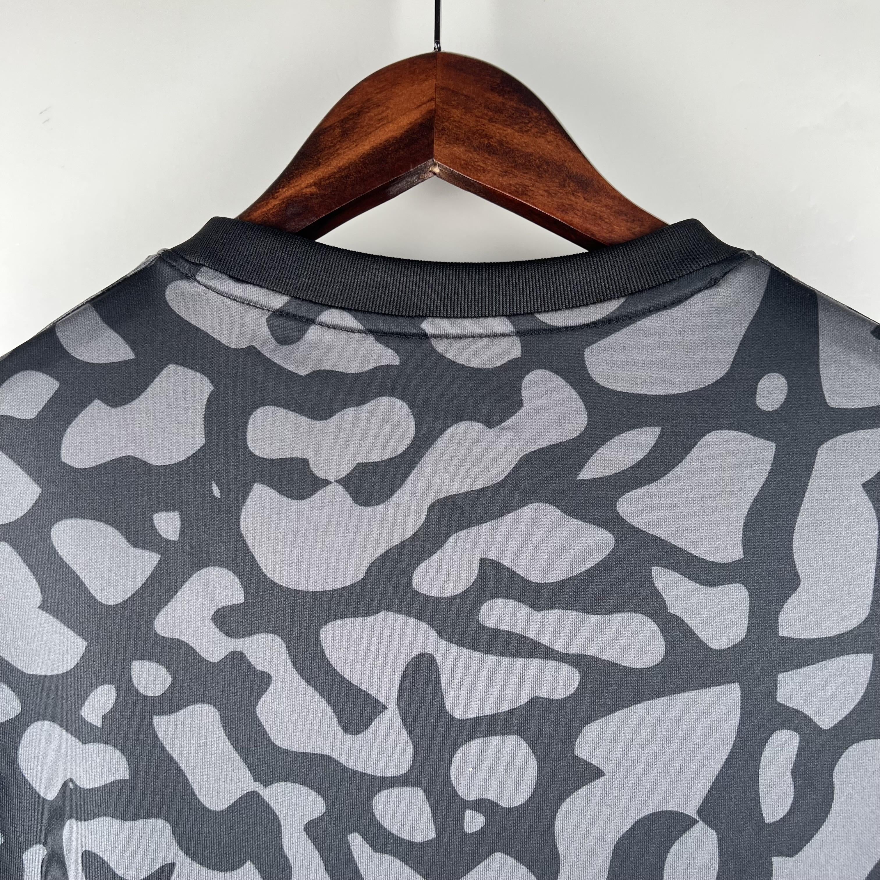 CAMISA DO PARIS SAINT-GERMAIN 23/24 TERCEIRO EQUIPAMENTO