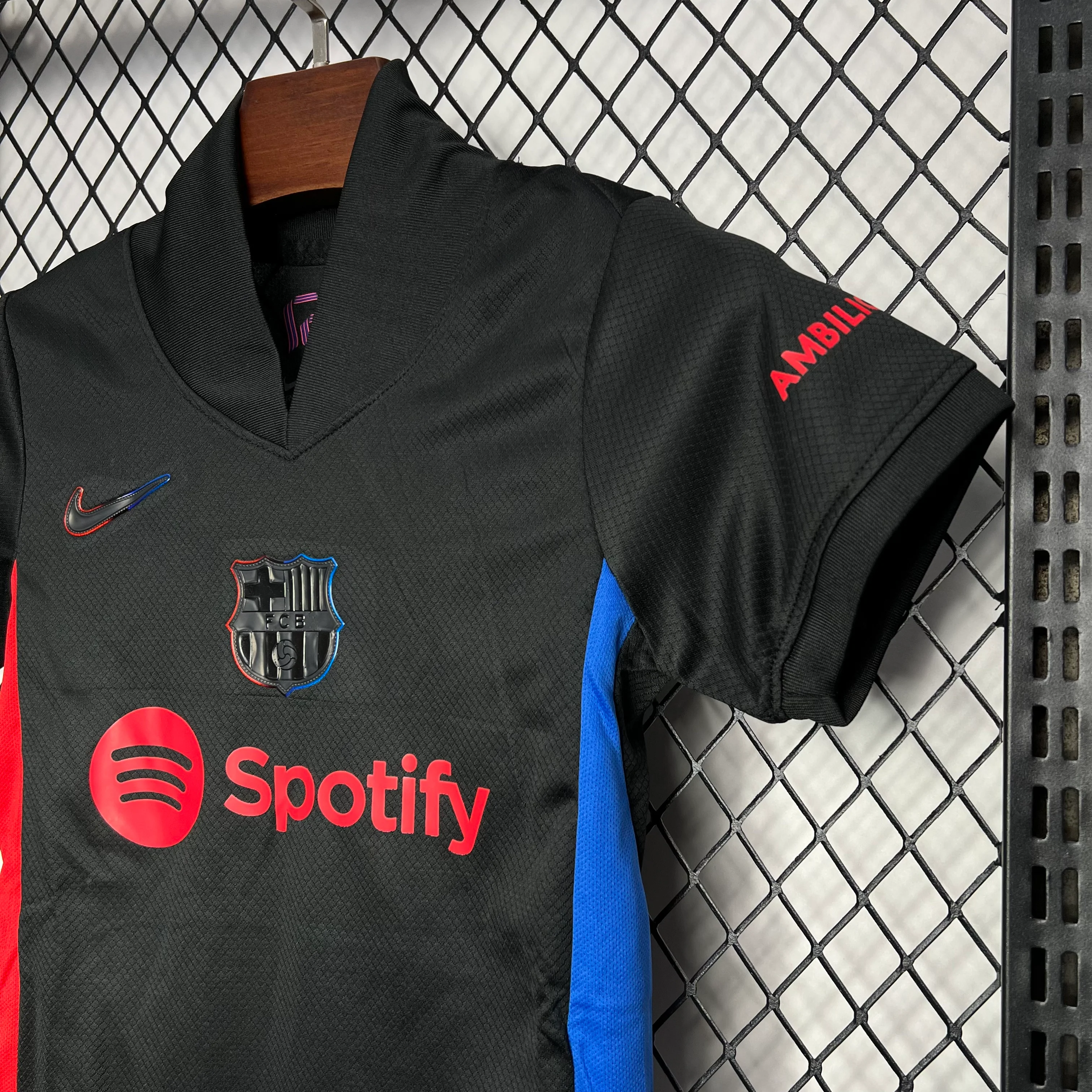 KIT INFANTIL DO BARCELONA 24/25 ALTERNATIVA