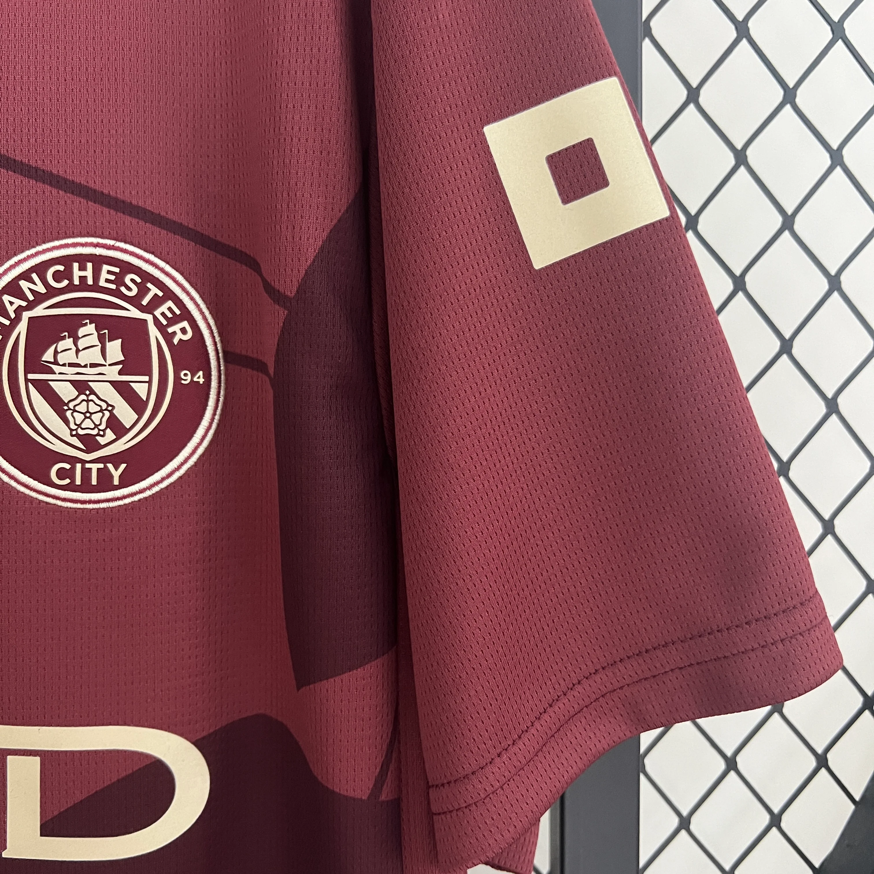 CAMISA DO MANCHESTER CITY 24/25 TERCEIRO EQUIPAMENTO