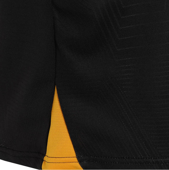 2024-2025 Wolves Away Shirt