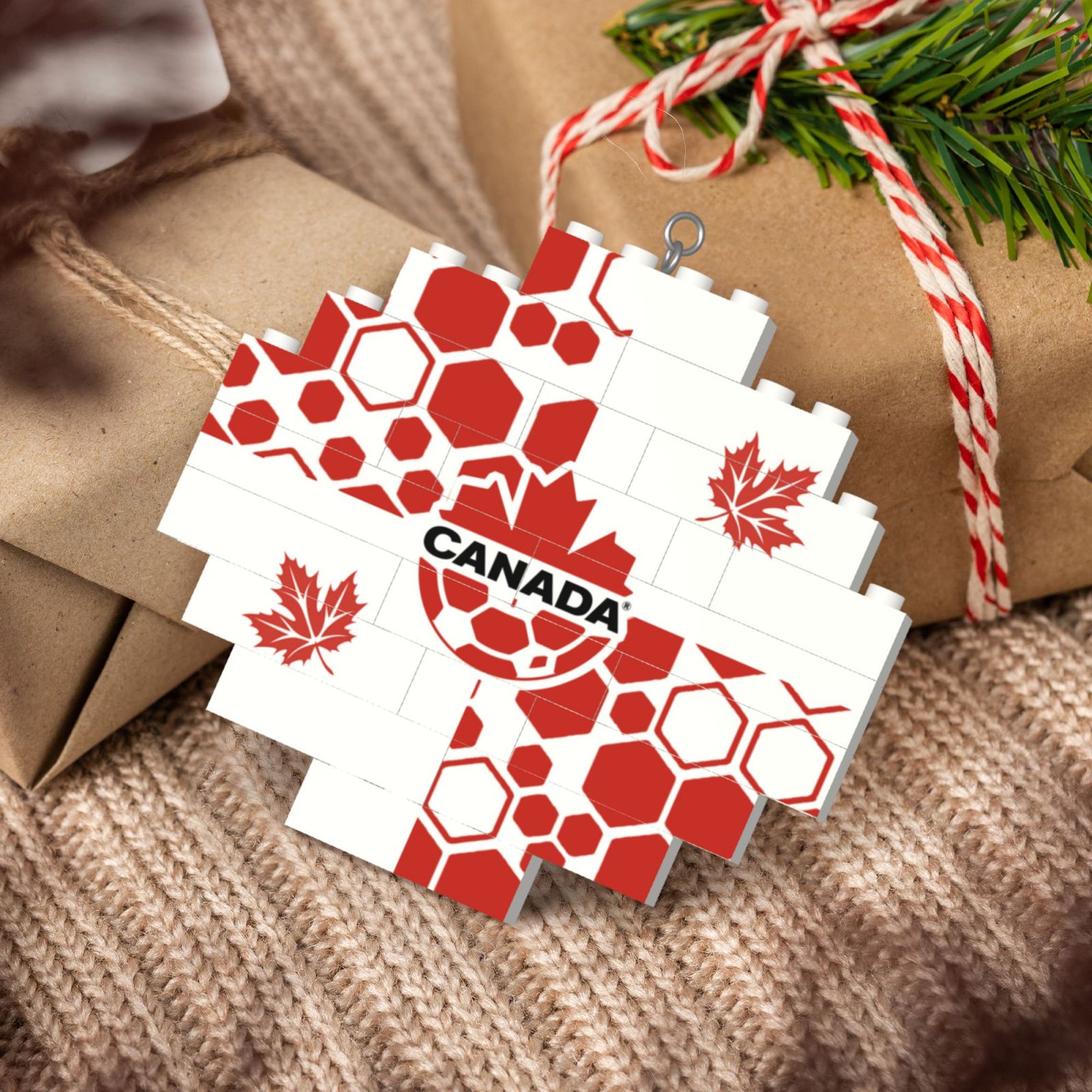 Canada Building Block Puzzle Ornament BBP2030