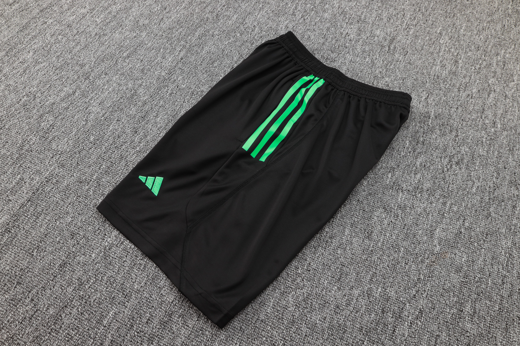 Bayern Munich Vest Track Suit 2024/25 MEN541