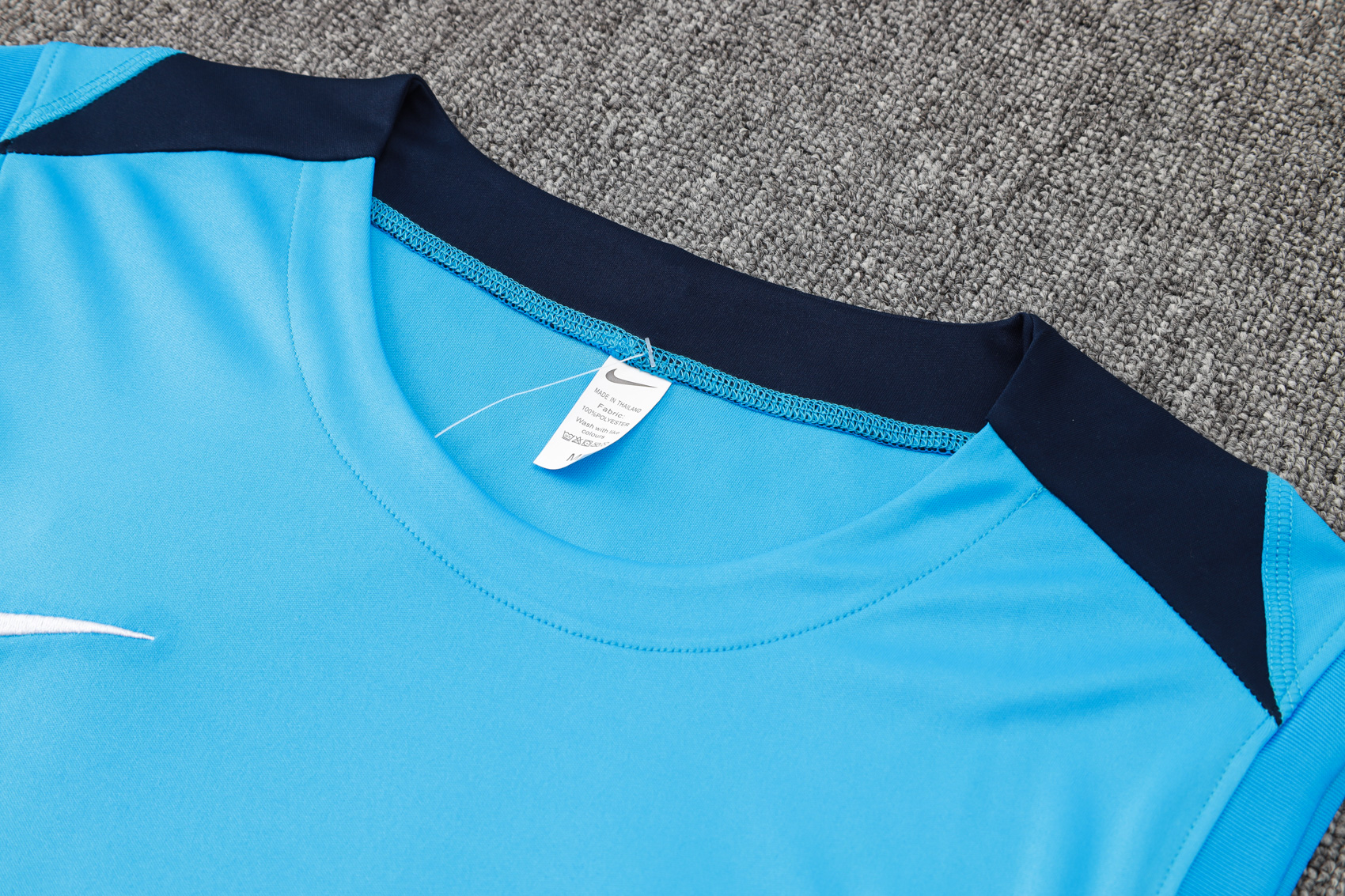 Chelsea Vest Track Suit 2024/25 MEN538