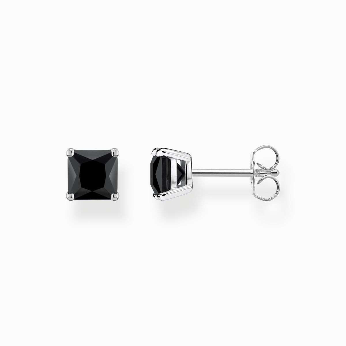 Ear studs with black stone silver