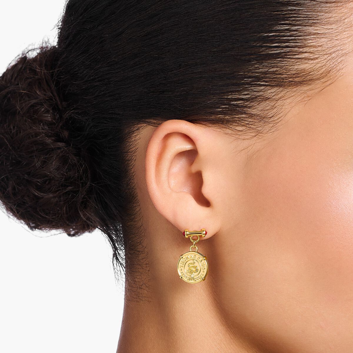 Earrings with disc gold plated