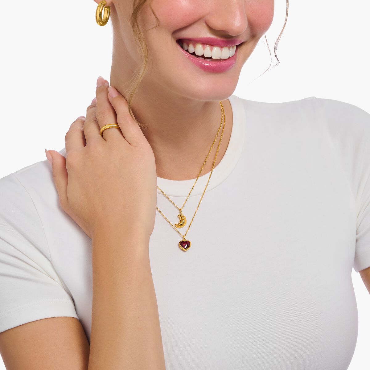 Gold-plated necklace with croissant pendant