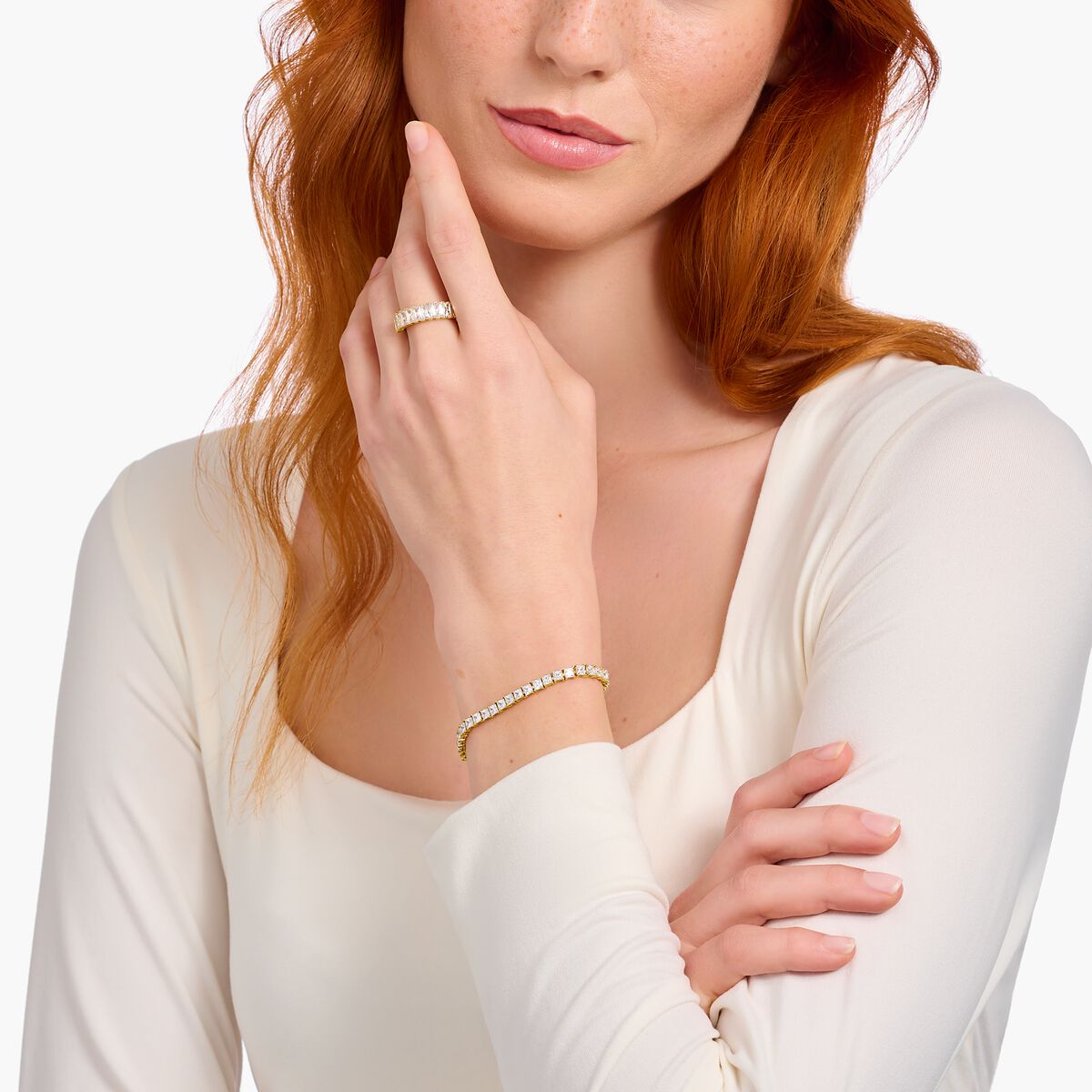 Tennis bracelet with white stones gold plated