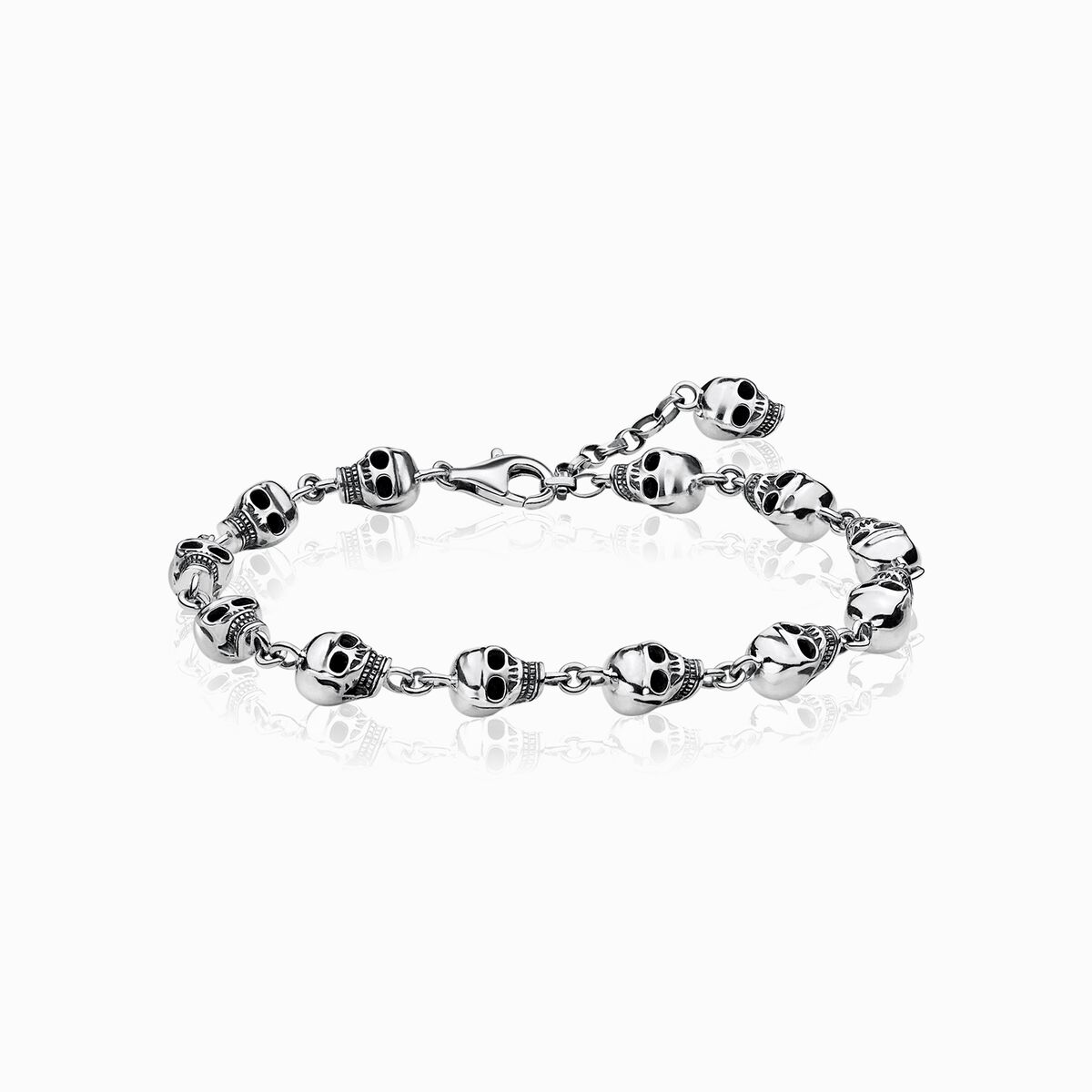 Bracelet skulls