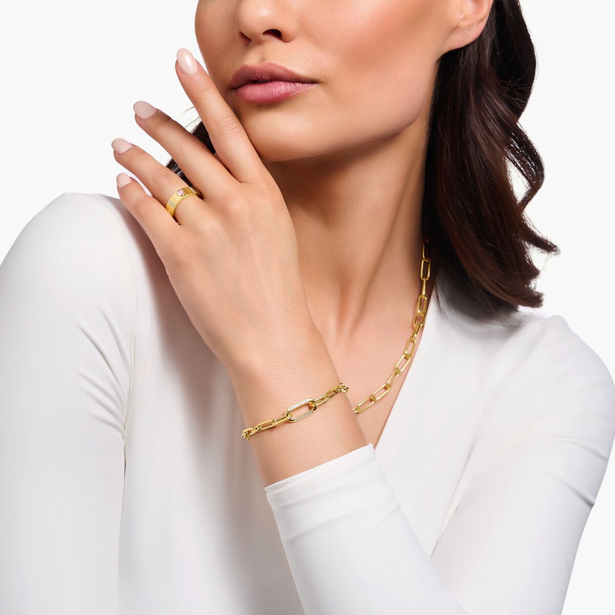 Yellow-gold plated link bracelet with anchor element and zirconia