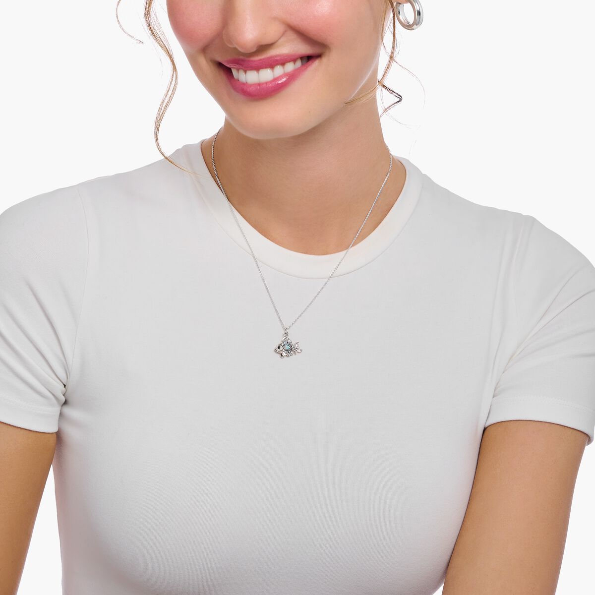 Silver necklace with fish pendant with cold enamel and stones