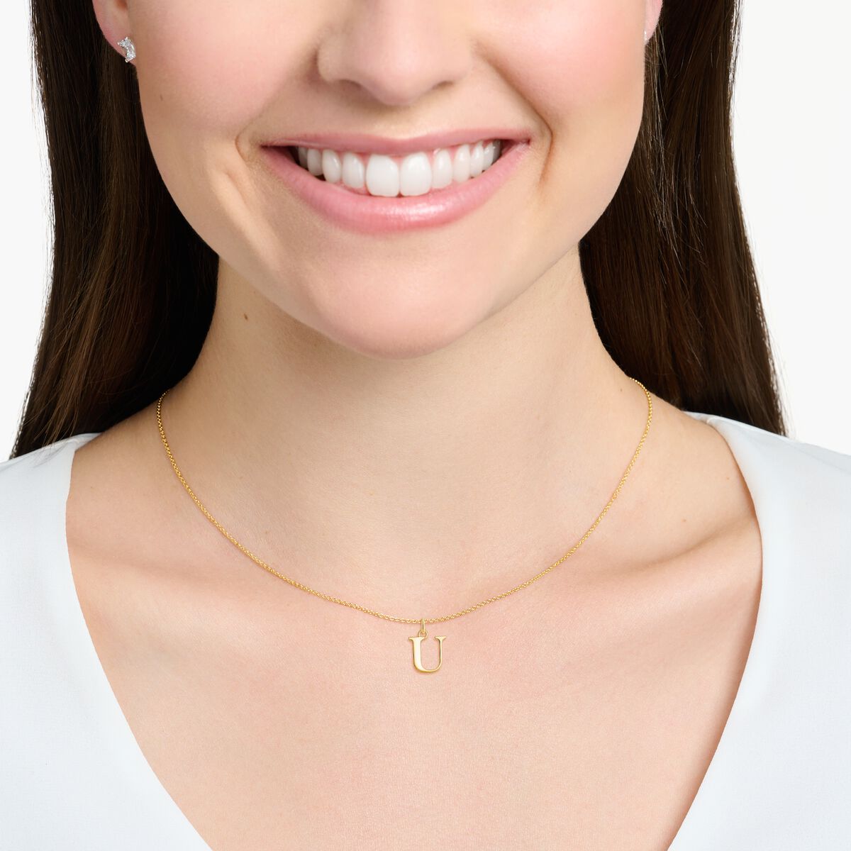 Necklace letter u gold