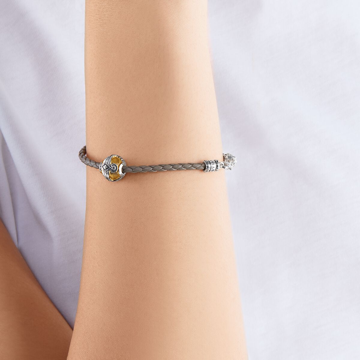 Leather bracelet grey Tree of Love gold