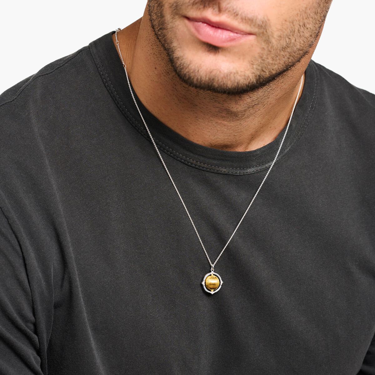 Necklace vintage globe