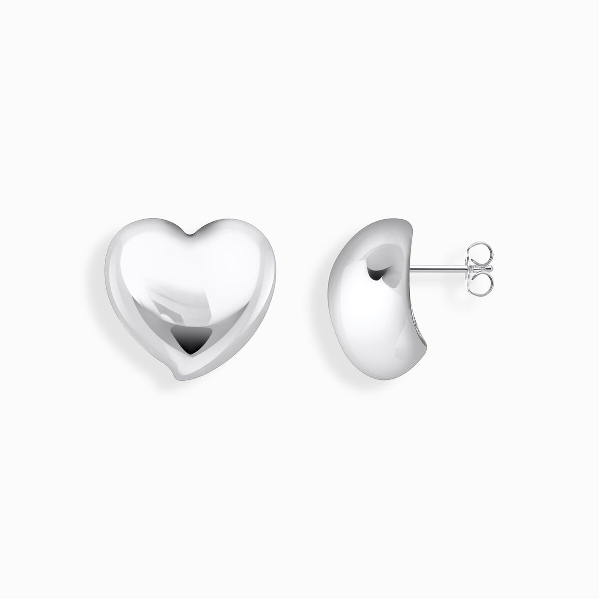 Silver earrings in heart-shape