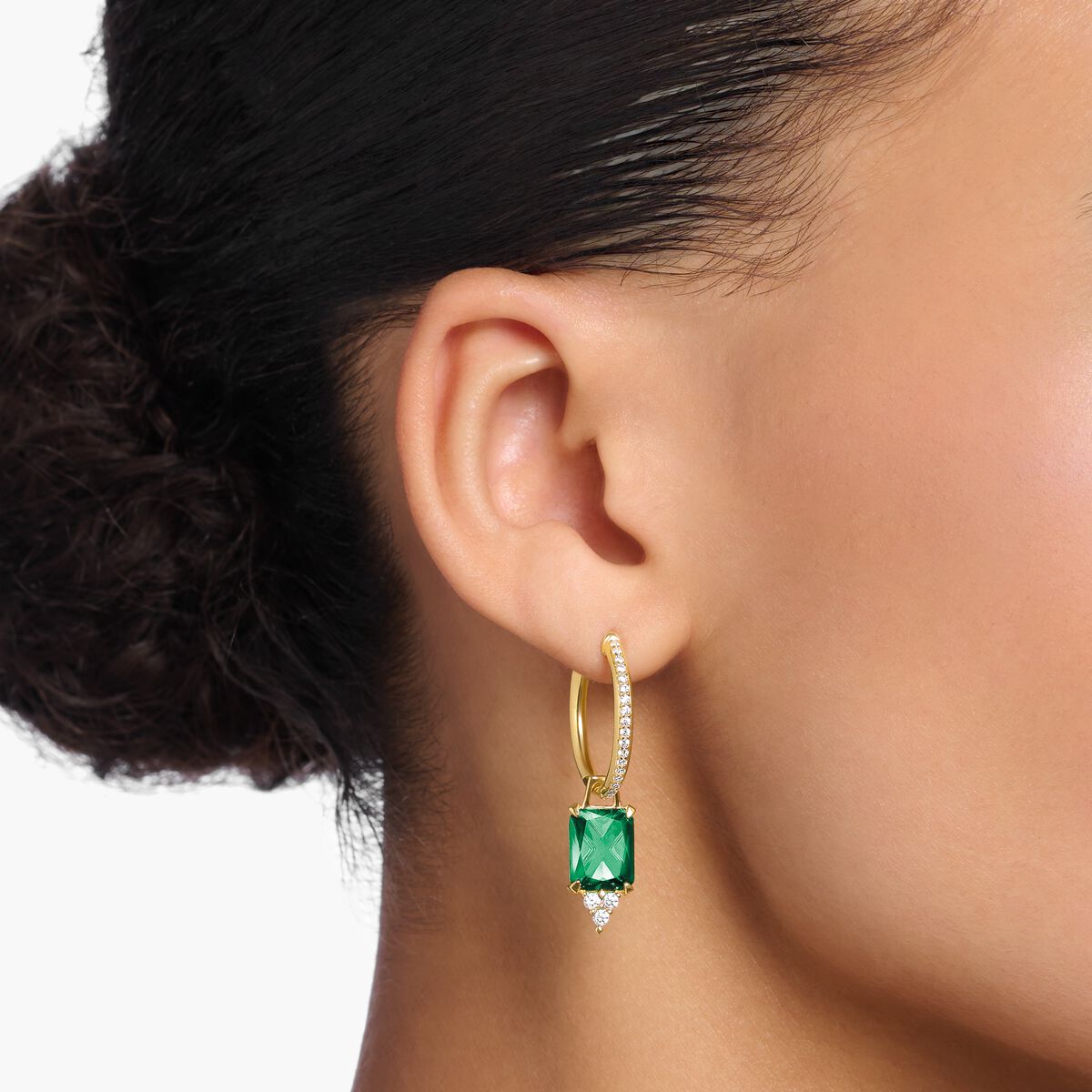 Hoop earrings with green and white stones gold plated