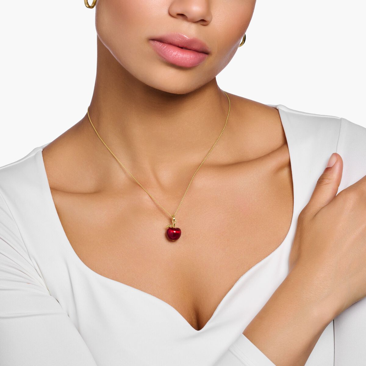 Necklace with red apple gold plated