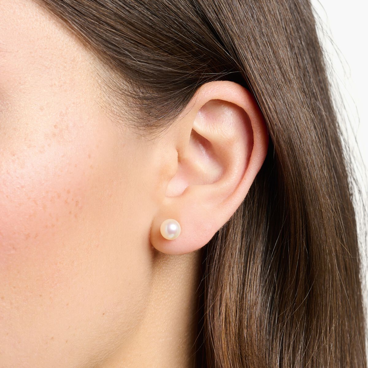 Ear studs pearl rose gold