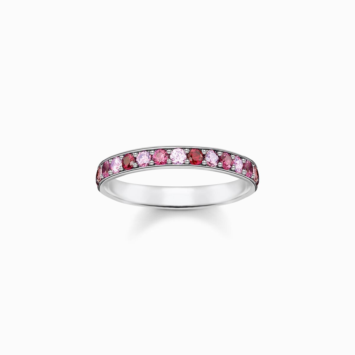 Ring pink stones