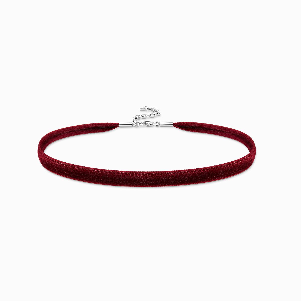 Choker made of red velvet