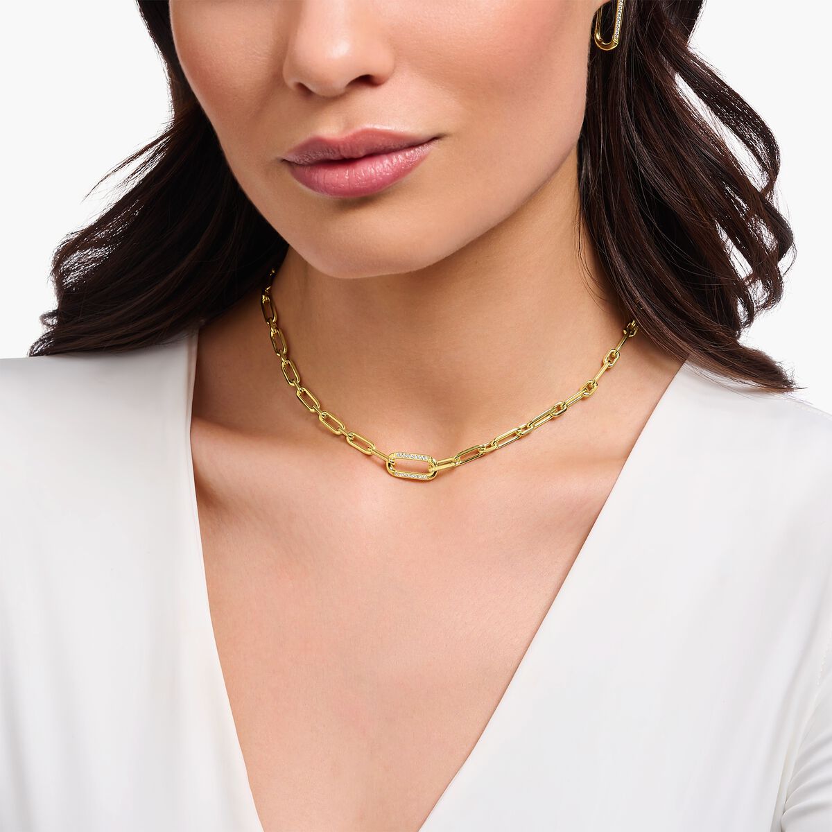 Yellow-gold plated link necklace with anchor element and zirconia